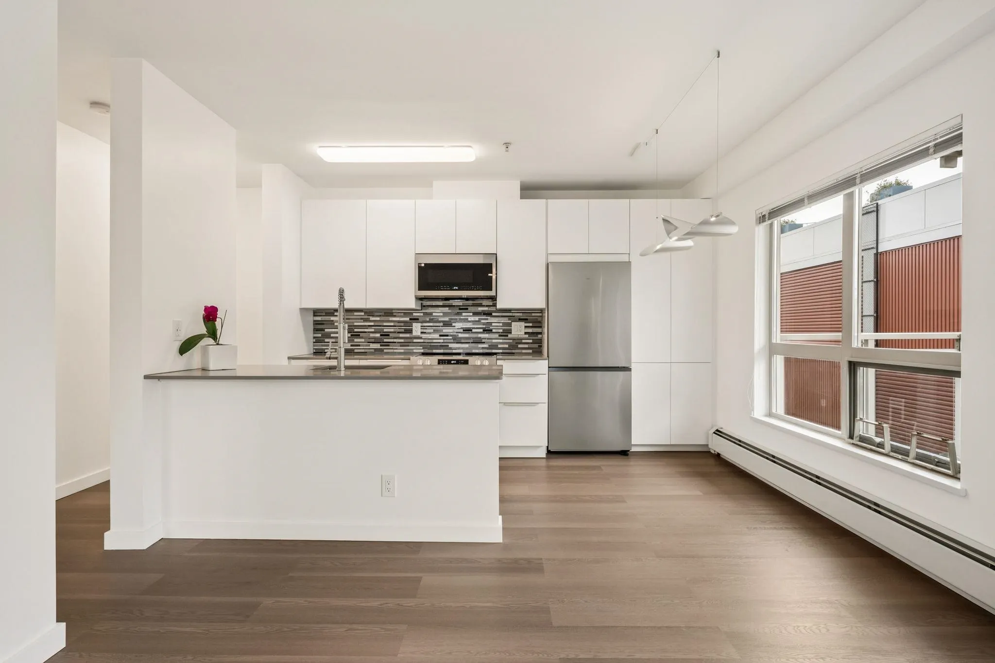 1033 St. Georges Avenue #303