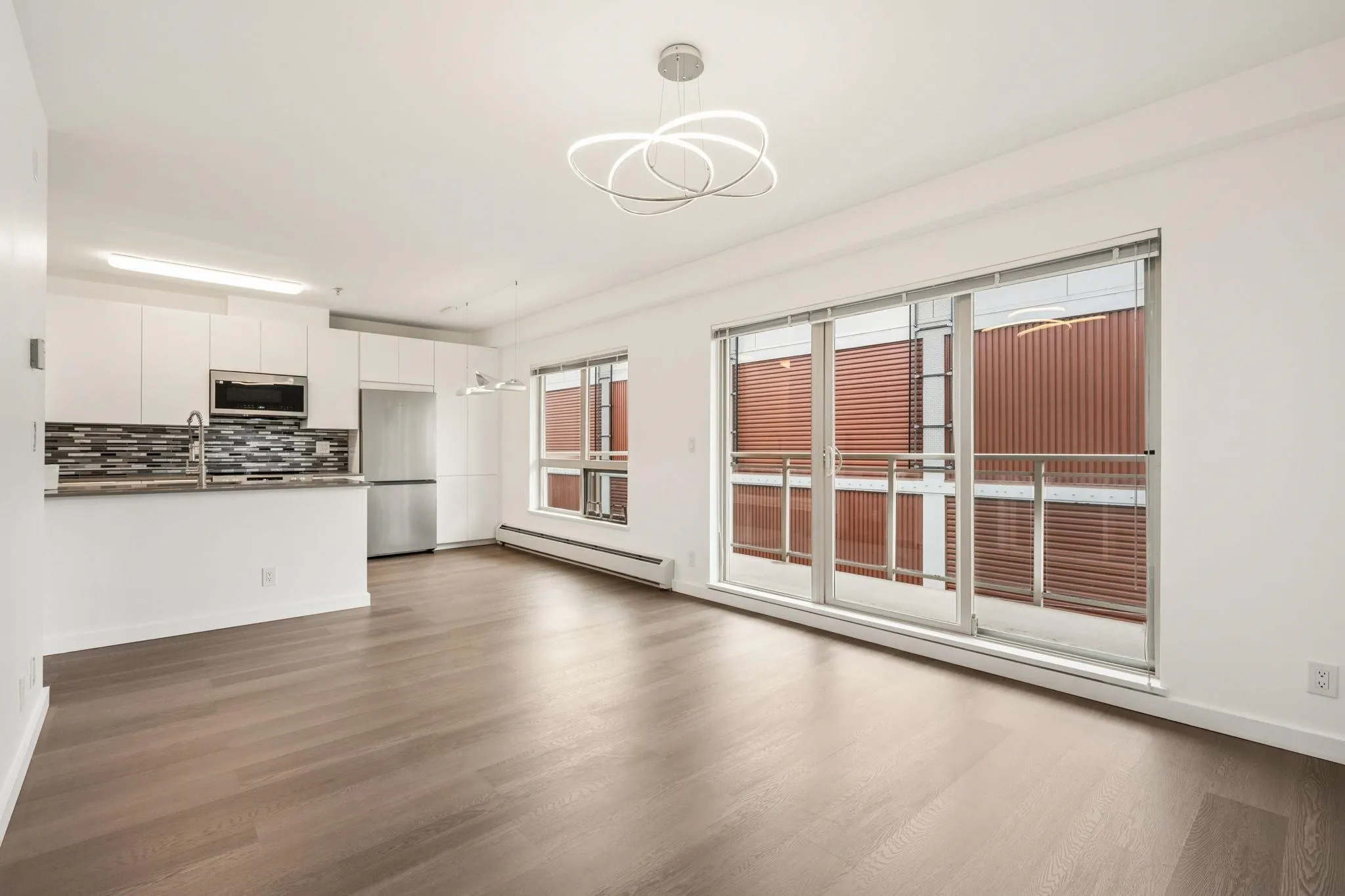 1033 St. Georges Avenue #303
