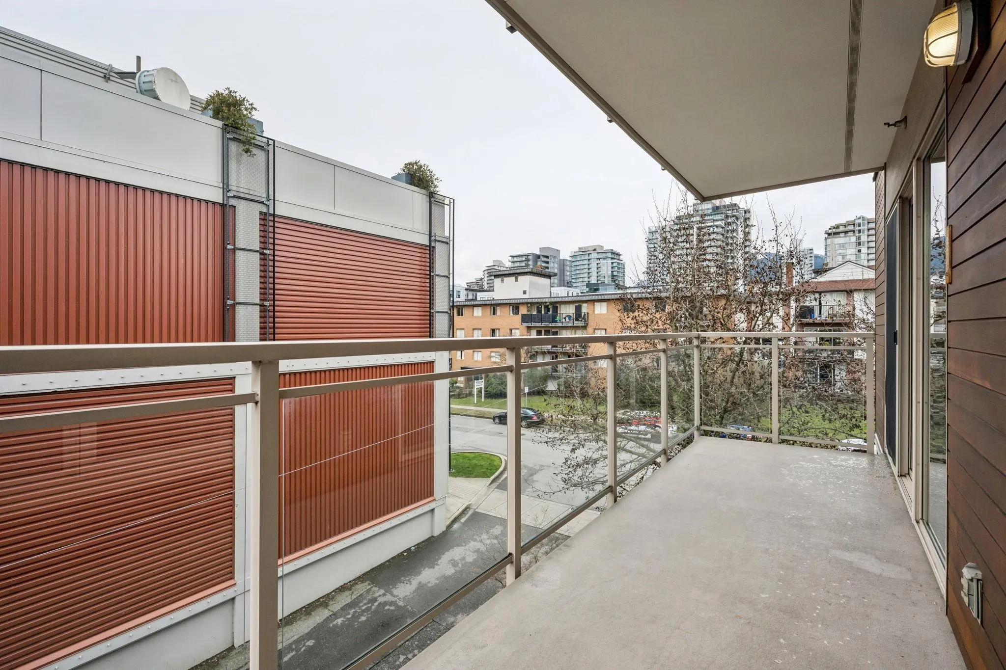 1033 St. Georges Avenue #303