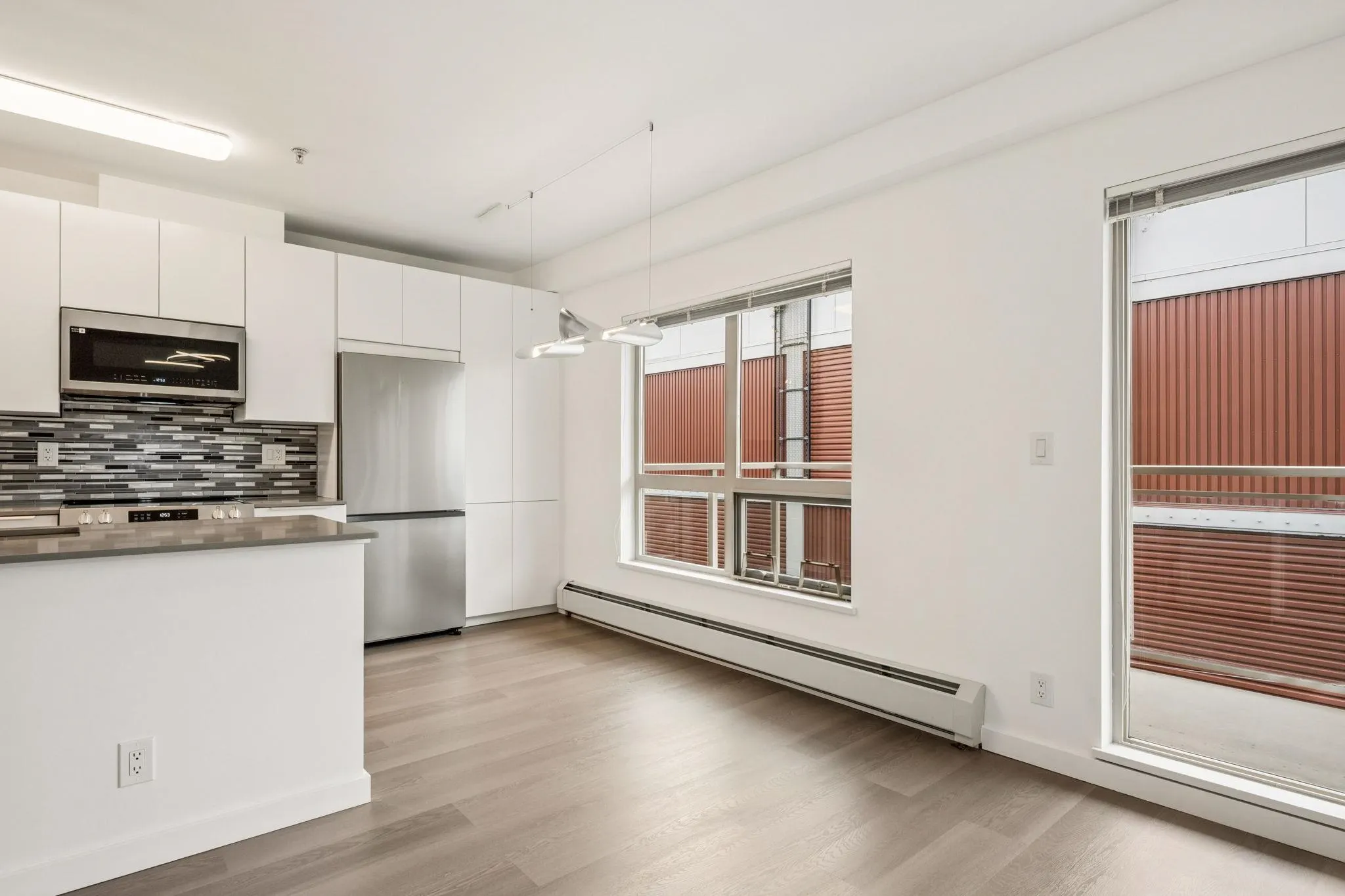 1033 St. Georges Avenue #303