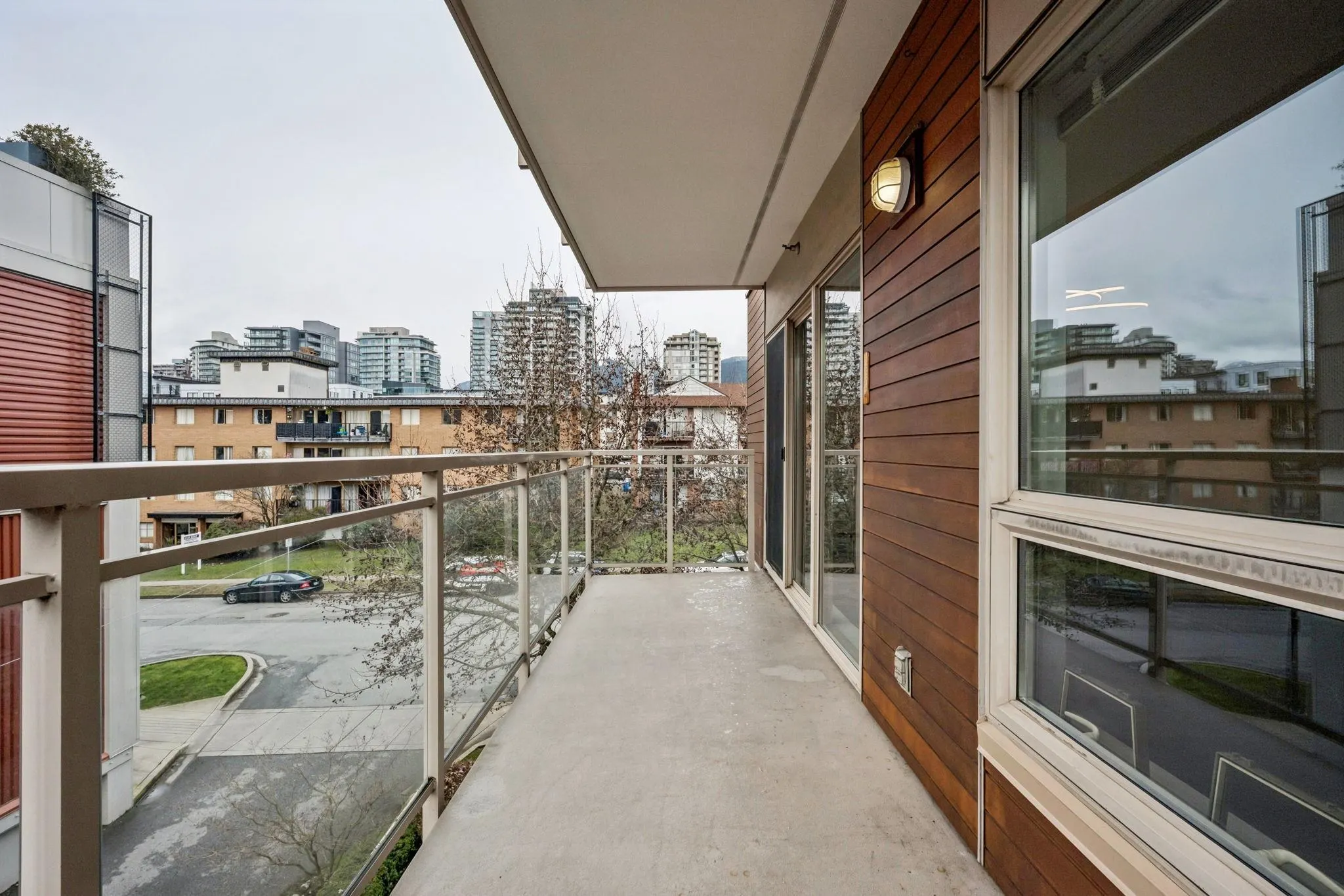 1033 St. Georges Avenue #303