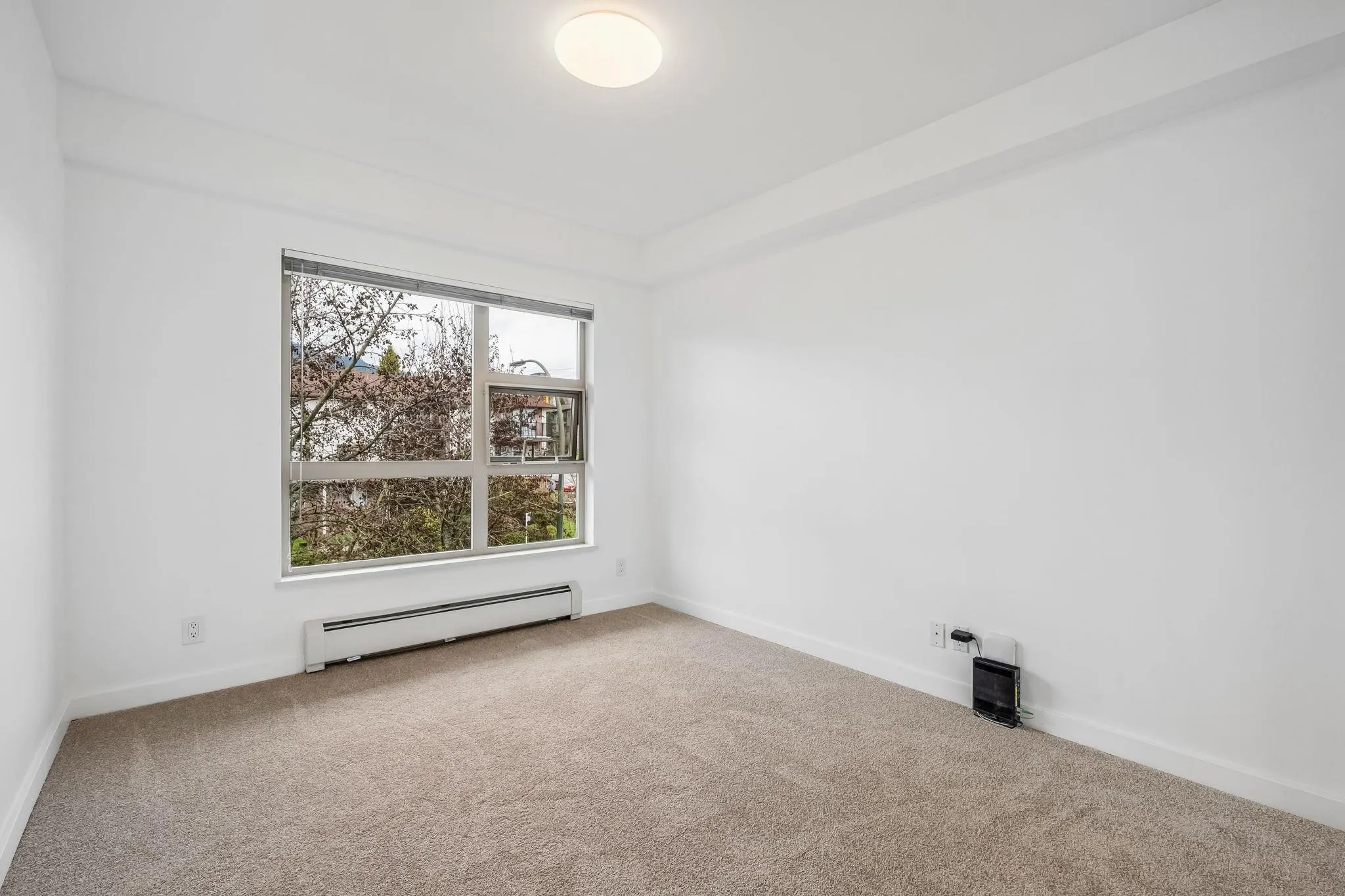 1033 St. Georges Avenue #303