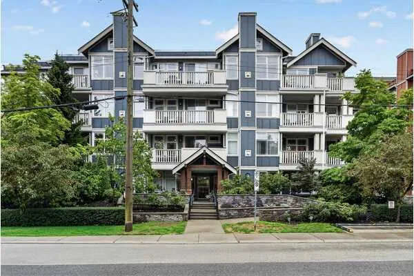 15392 16a Avenue #215
