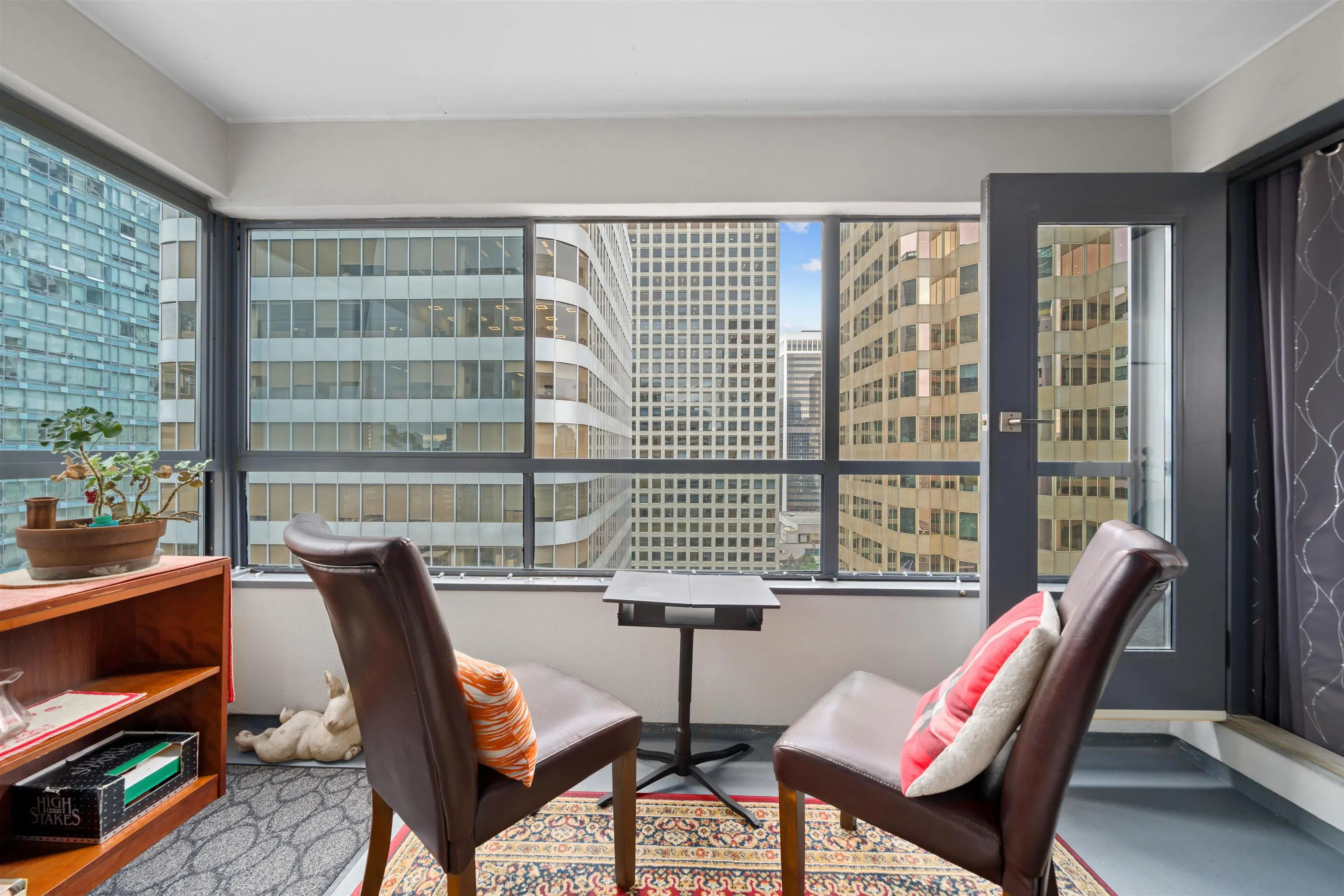 1060 Alberni Street #1403