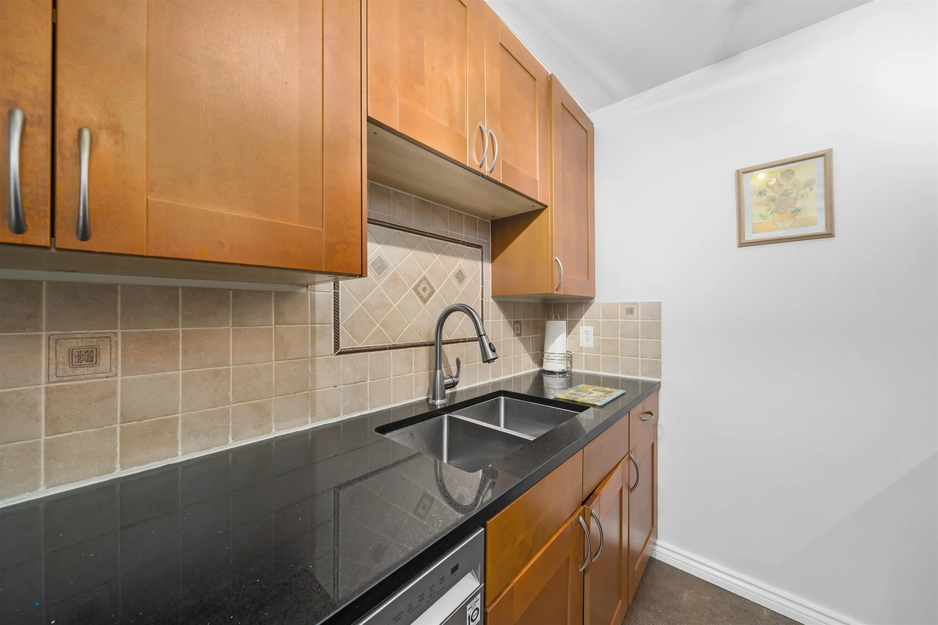 1060 Alberni Street #1403