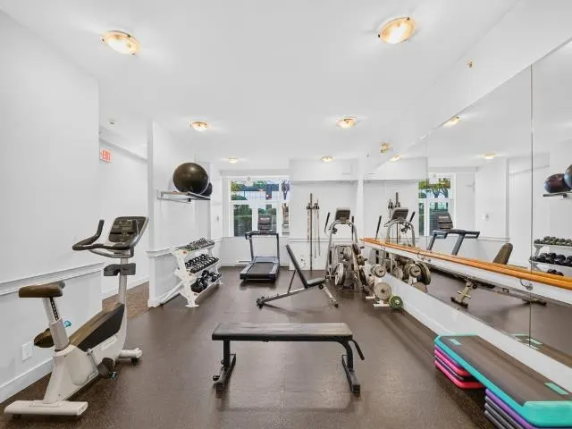 2515 Ontario Street #418