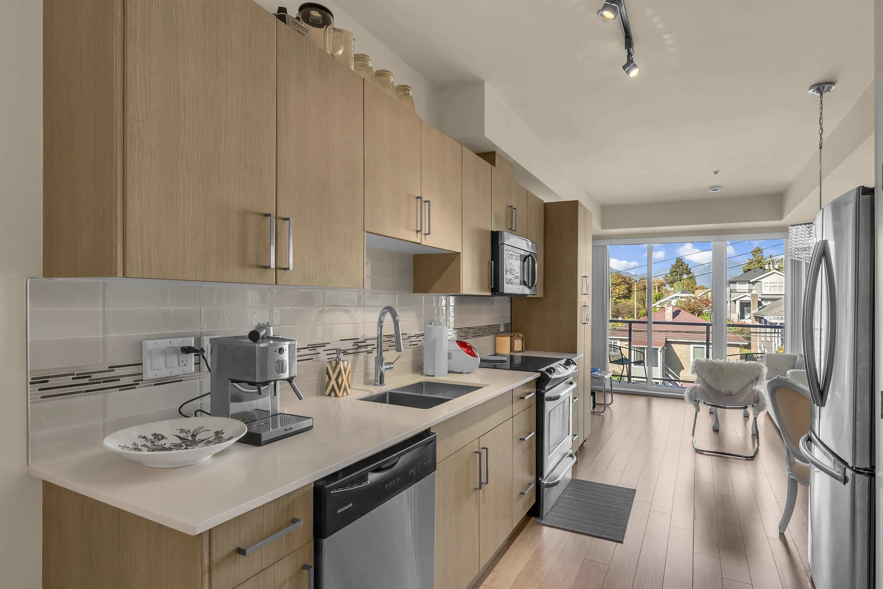 388 Kootenay Street #505