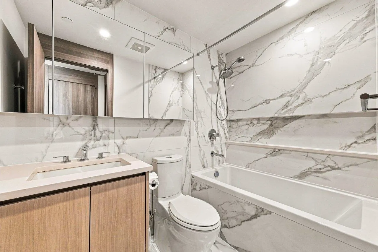 4880 Lougheed Highway #3401