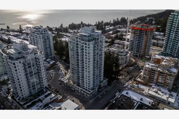 15152 Russell Avenue #204