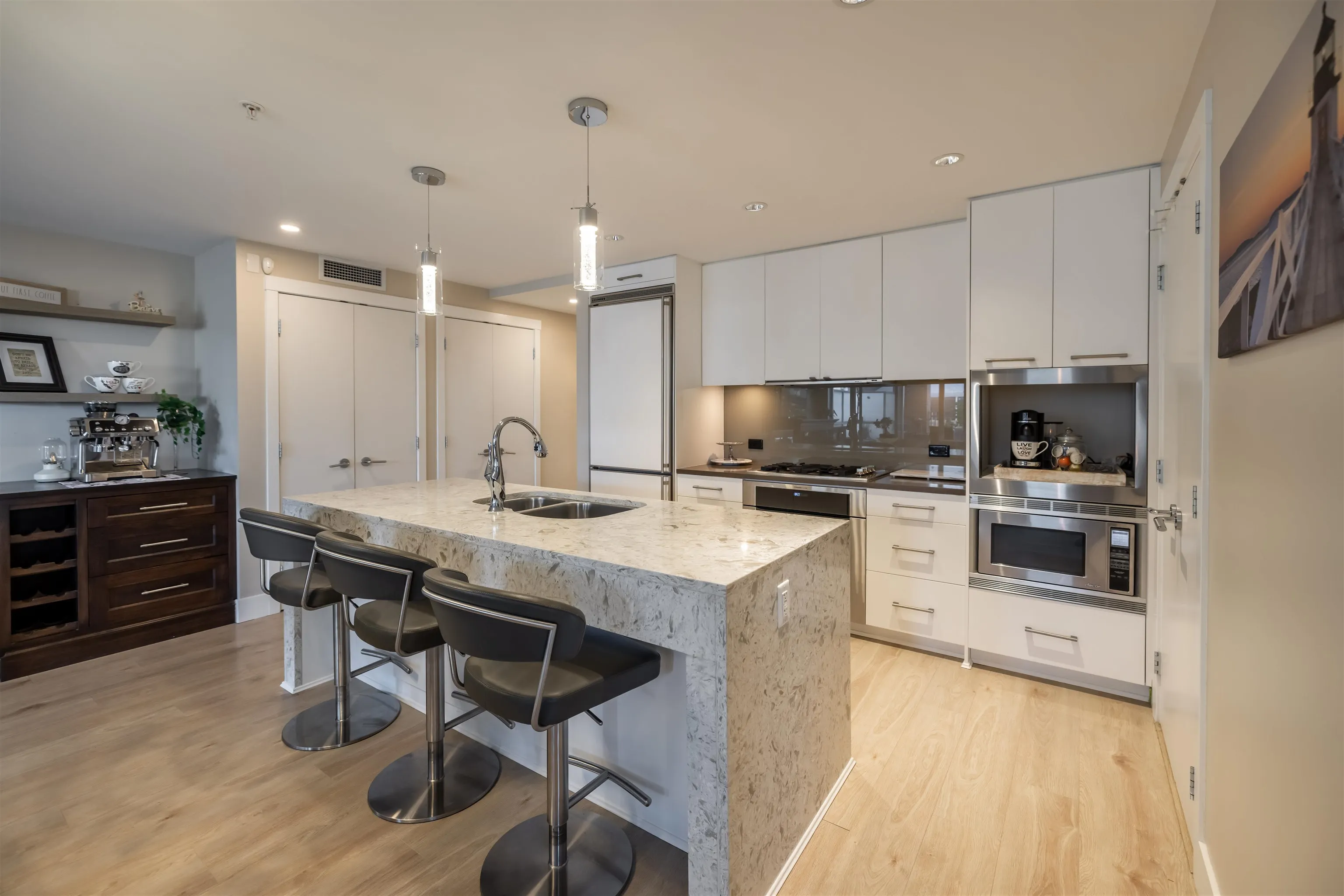 15152 Russell Avenue #204