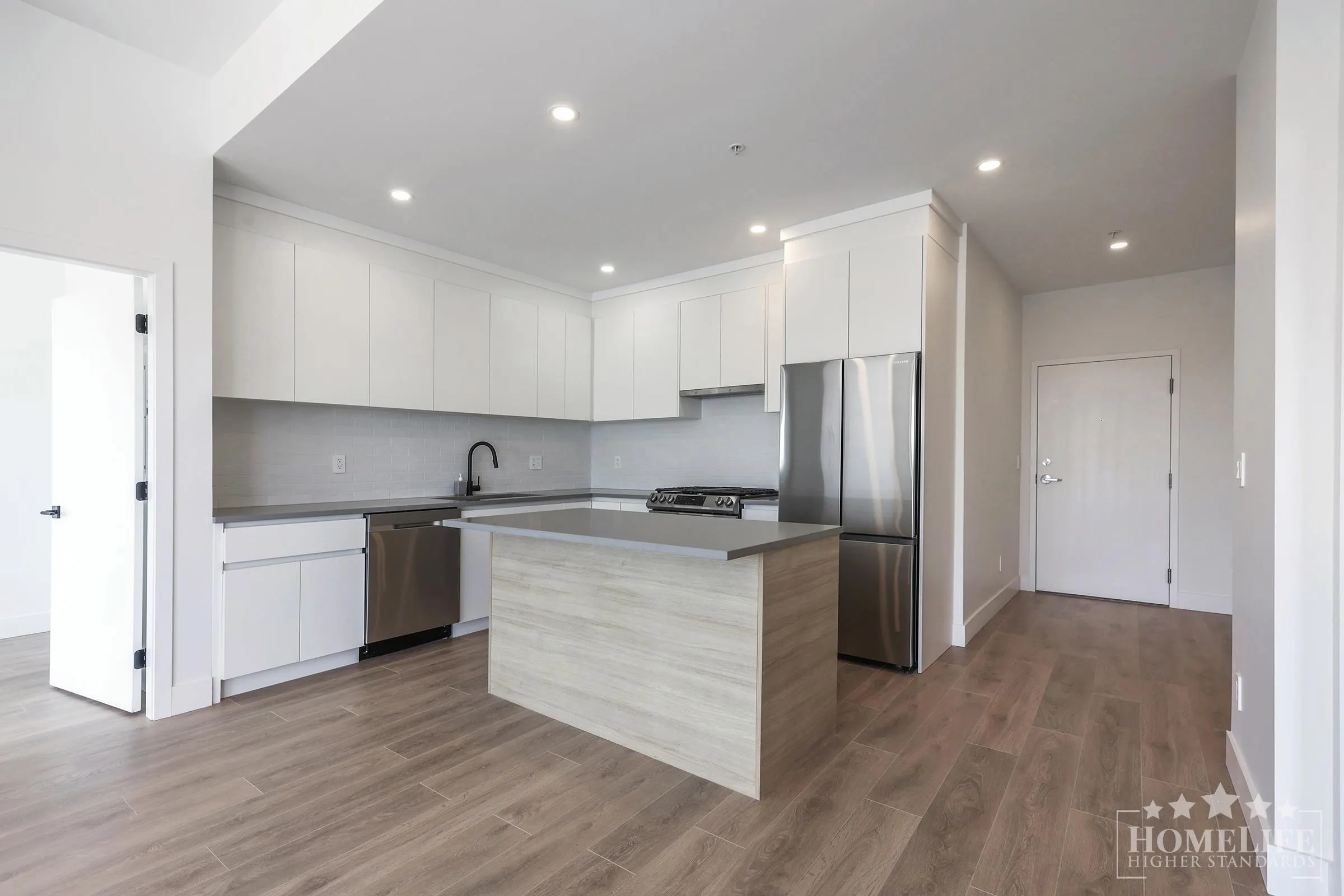 8496 120 Street #403