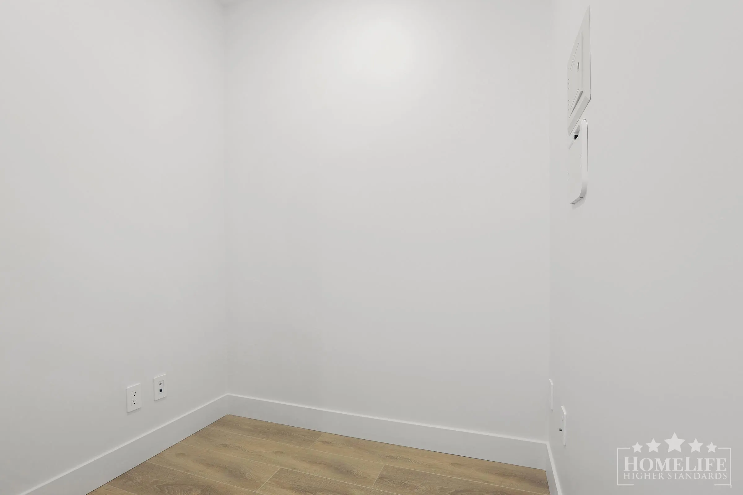 8496 120 Street #403