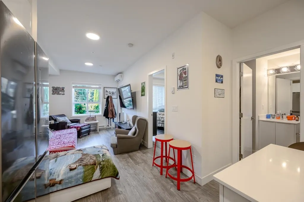 9450 Robson Street #106