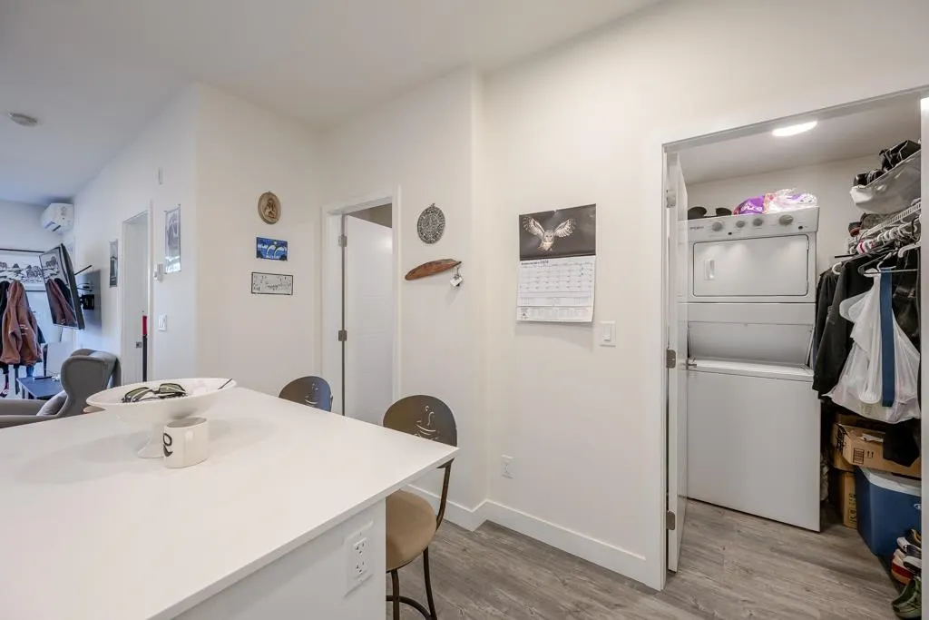 9450 Robson Street #106