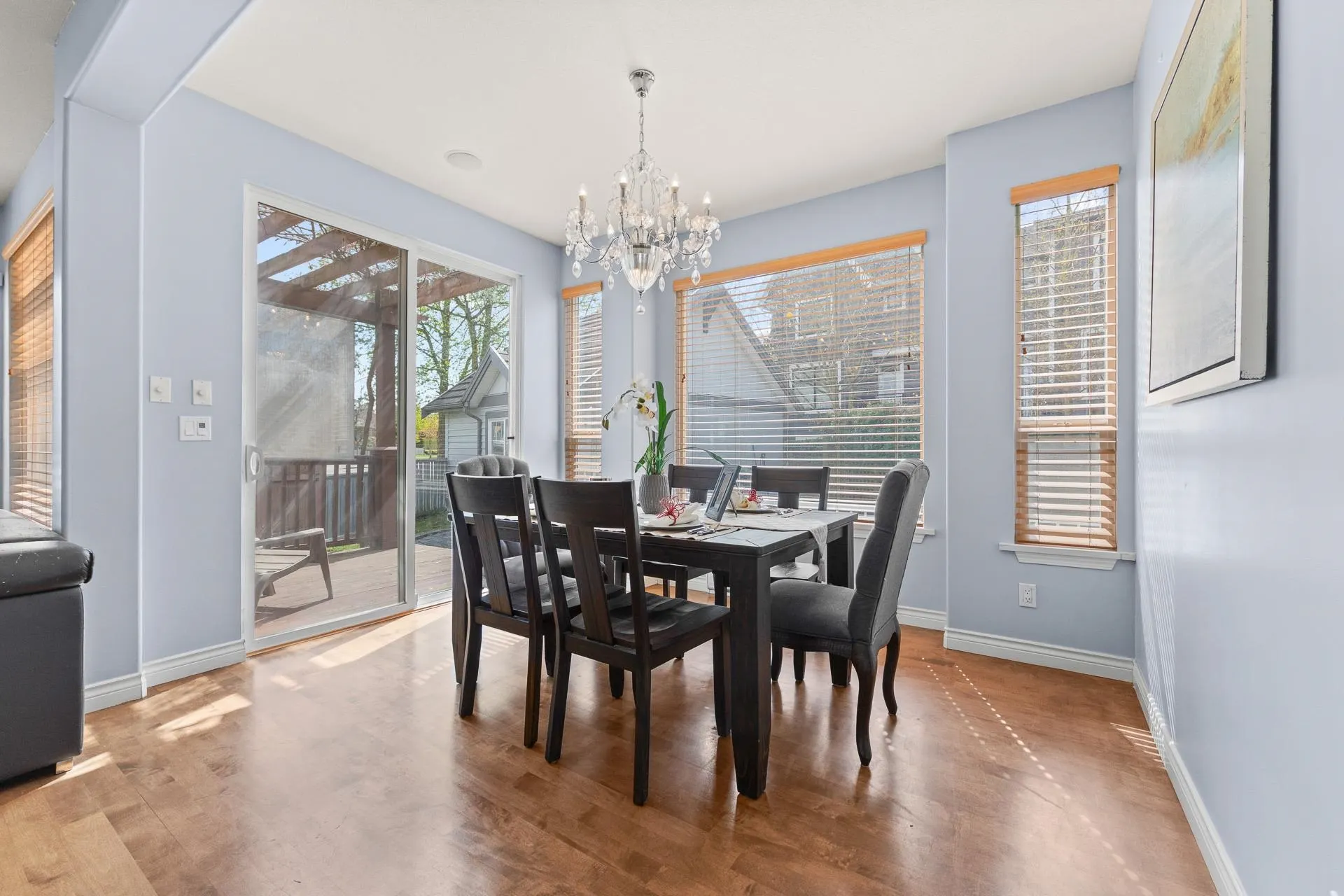 3307 Rosemary Heights Crescent