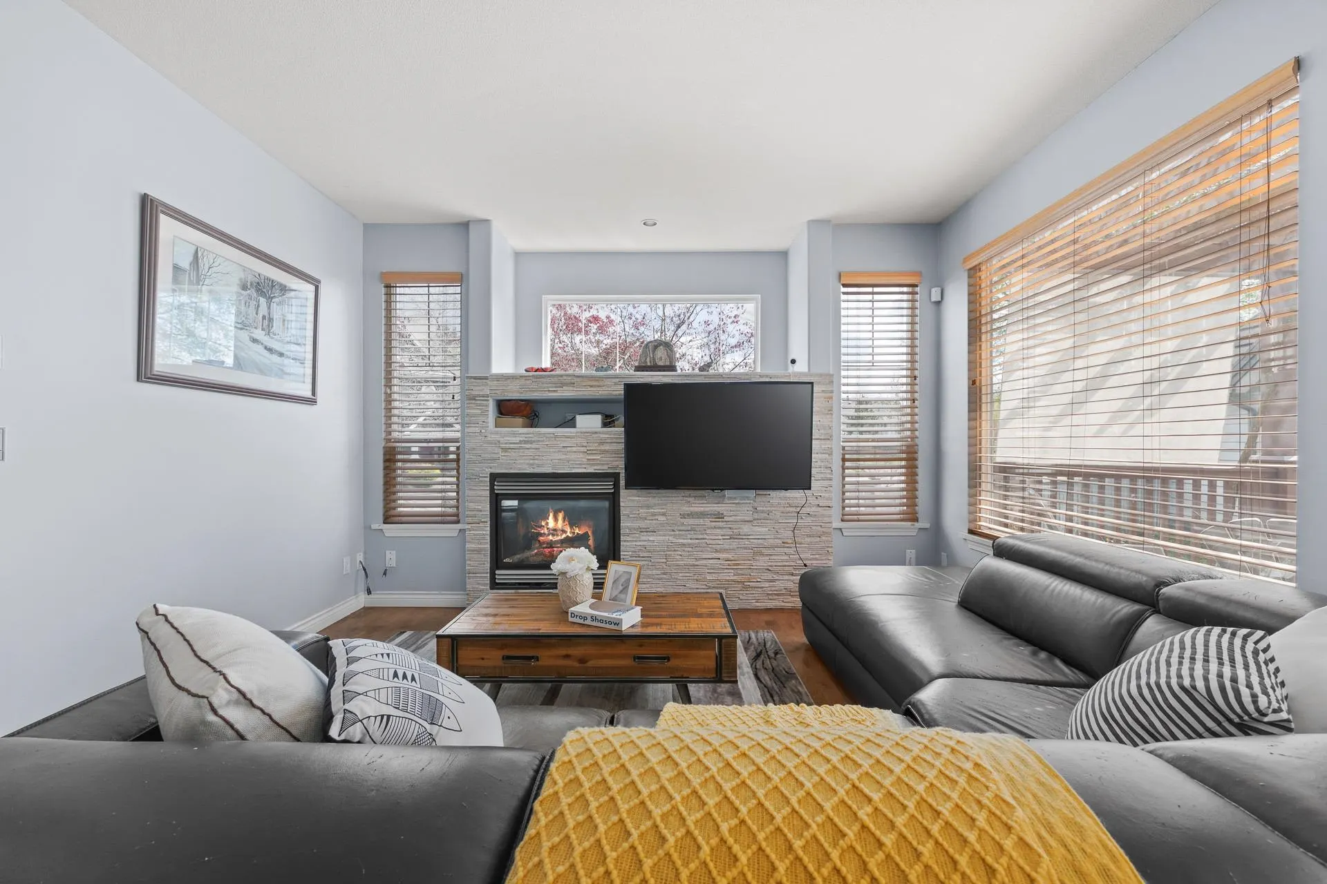 3307 Rosemary Heights Crescent
