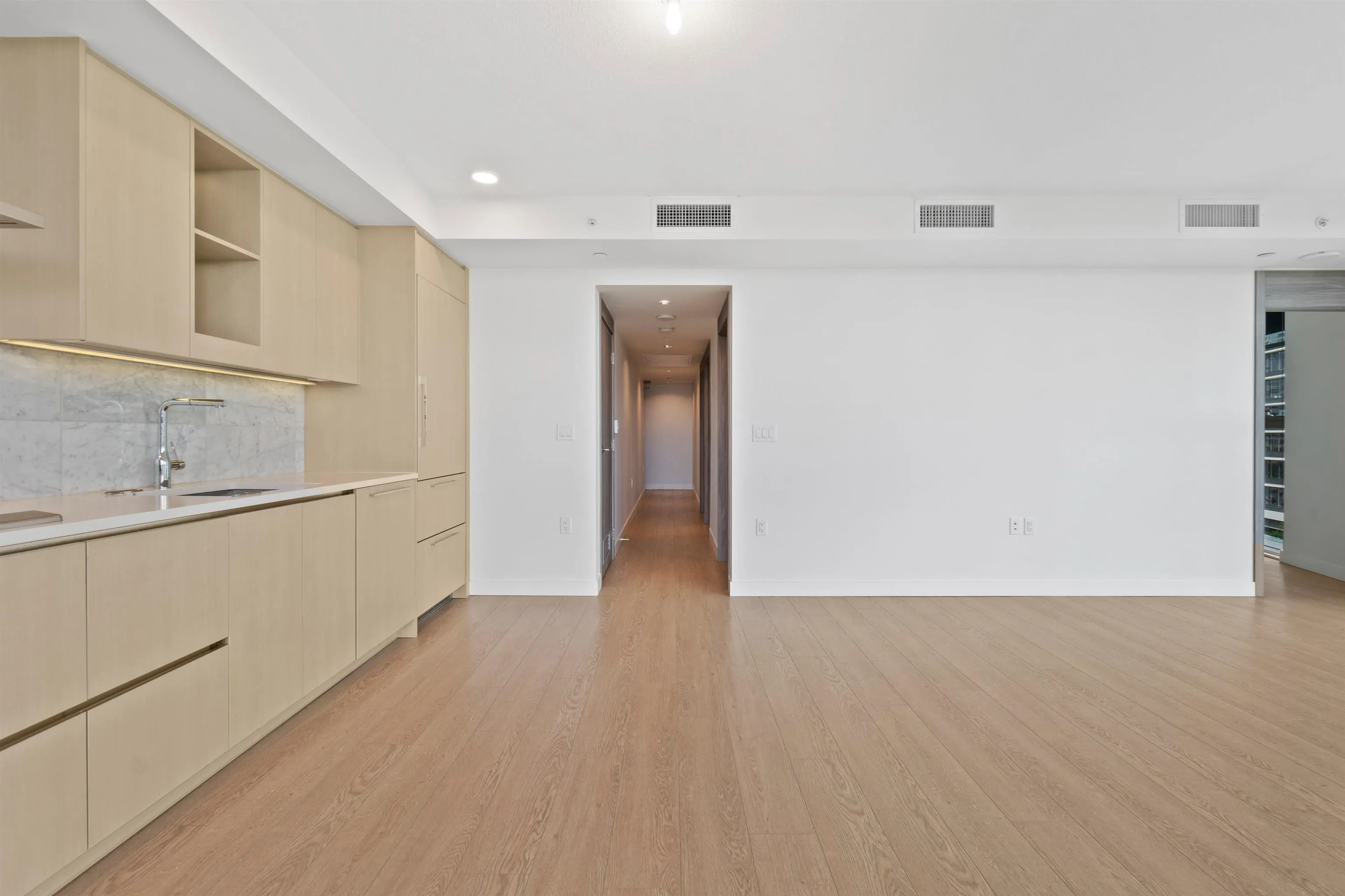 87 Nelson Street #684