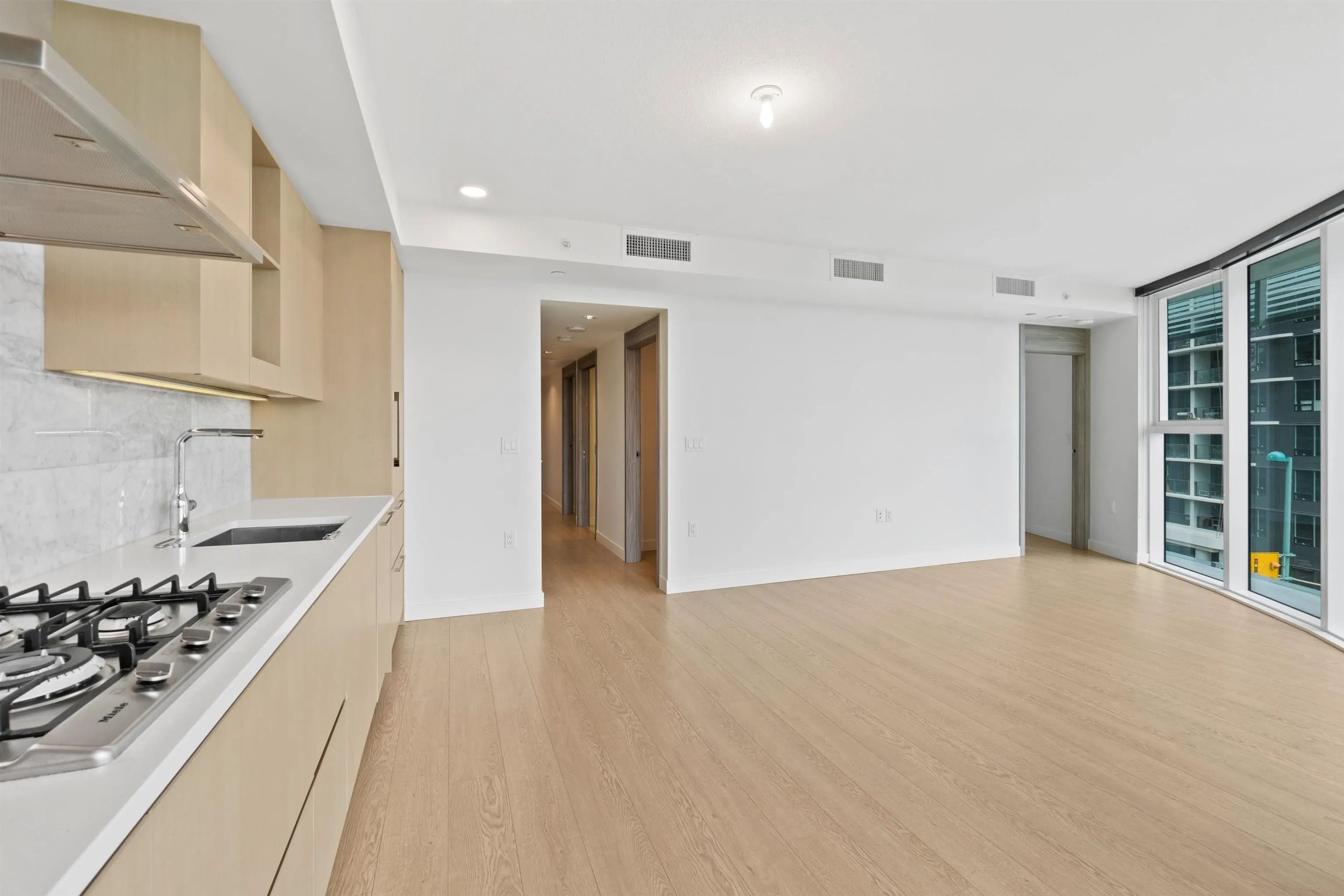 87 Nelson Street #684
