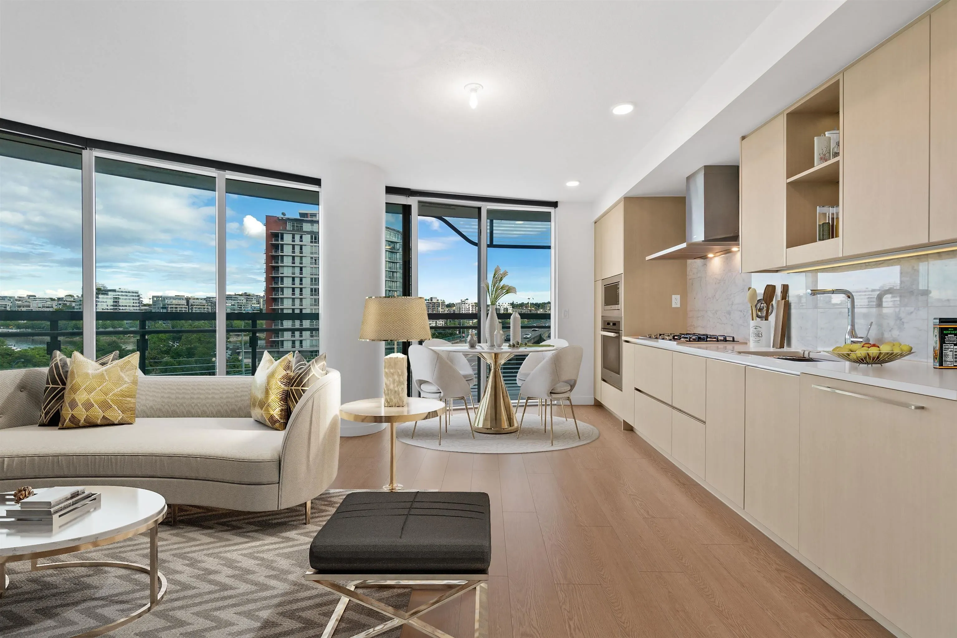87 Nelson Street #684