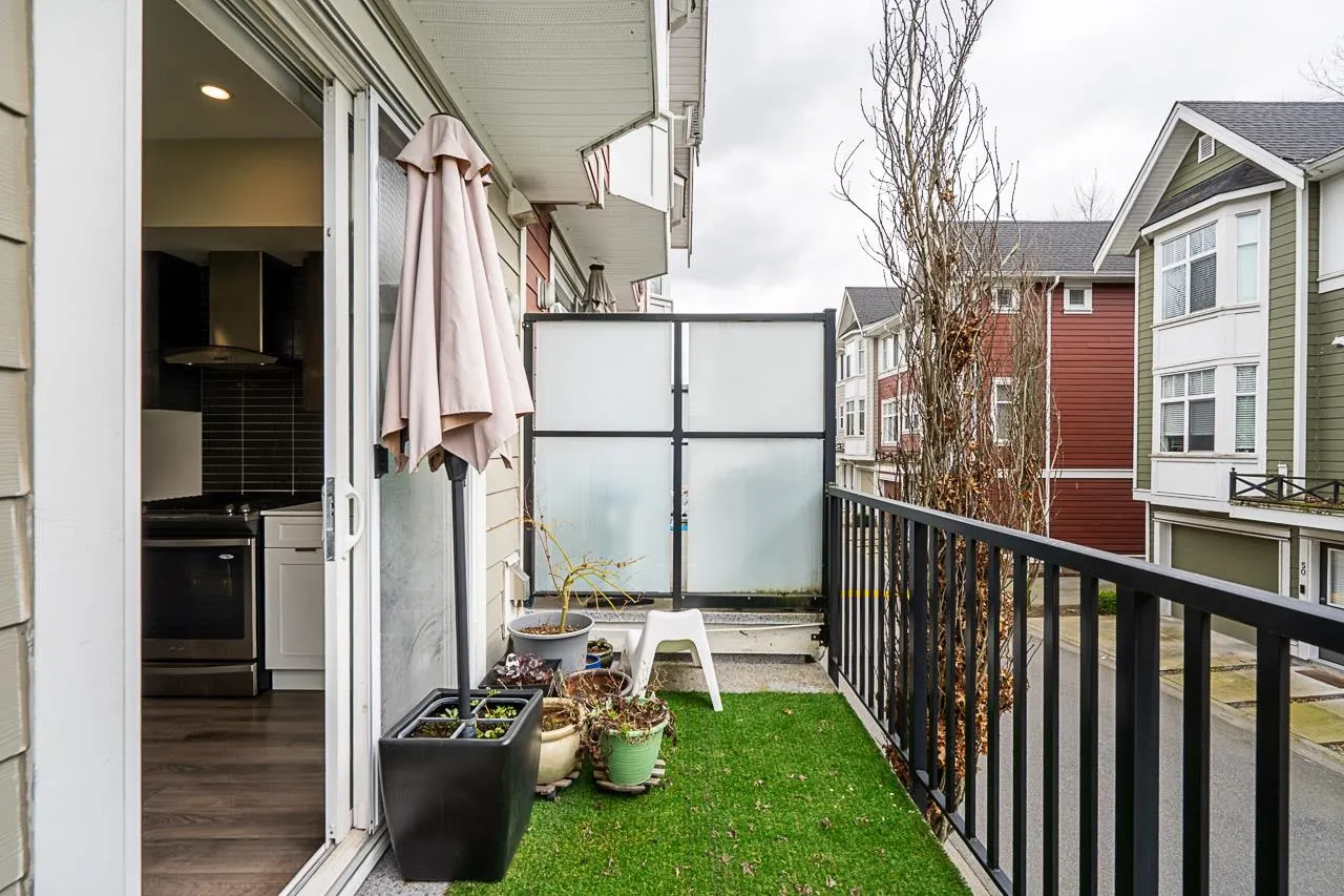 20852 77a Avenue #83