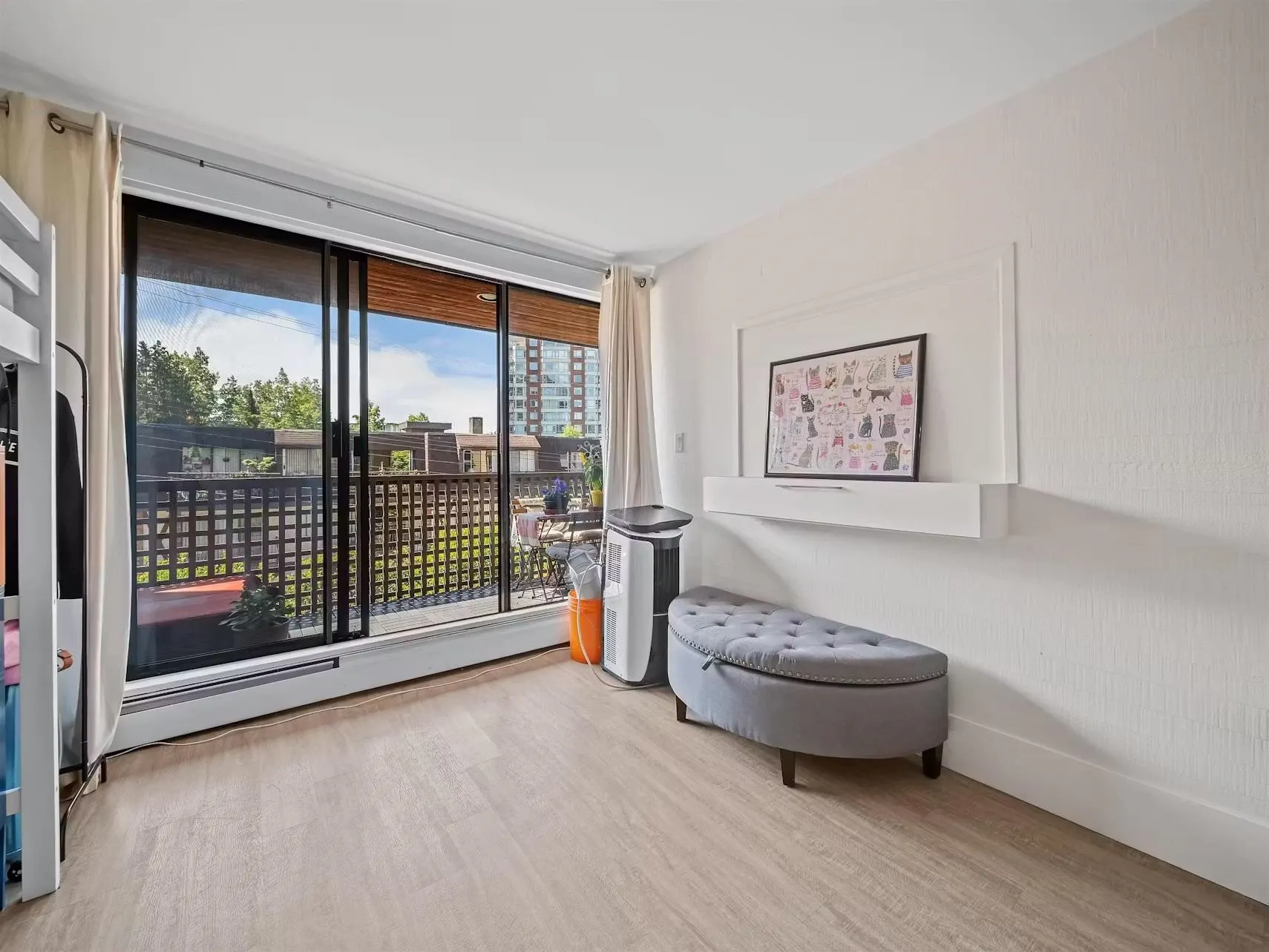141 W 13th Street #210