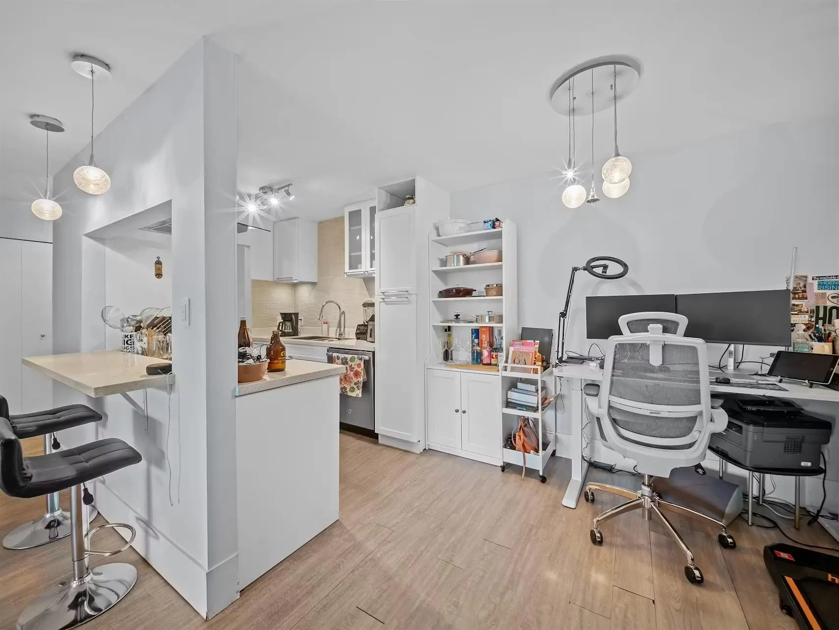 141 W 13th Street #210