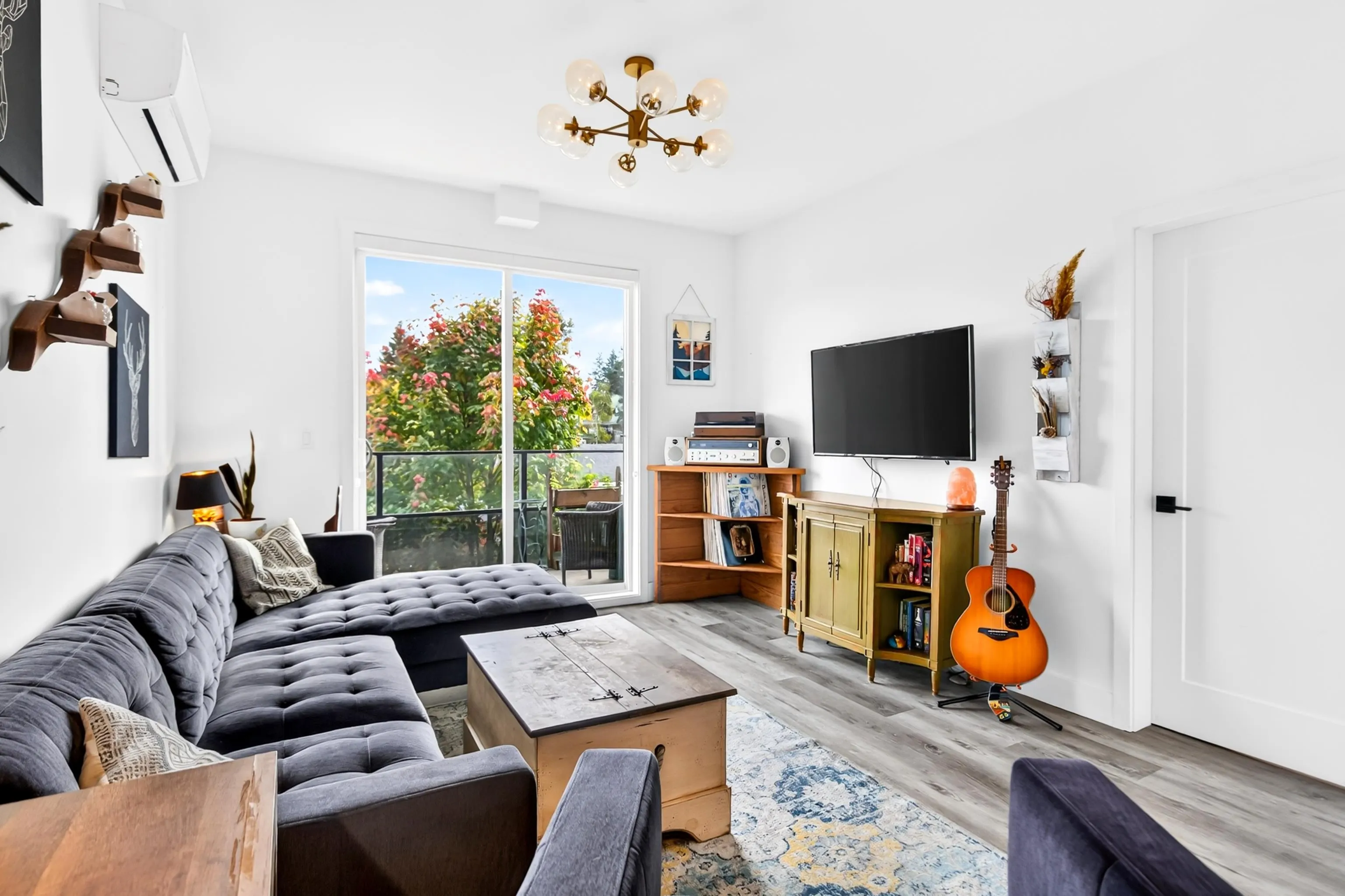12320 222 Street #318