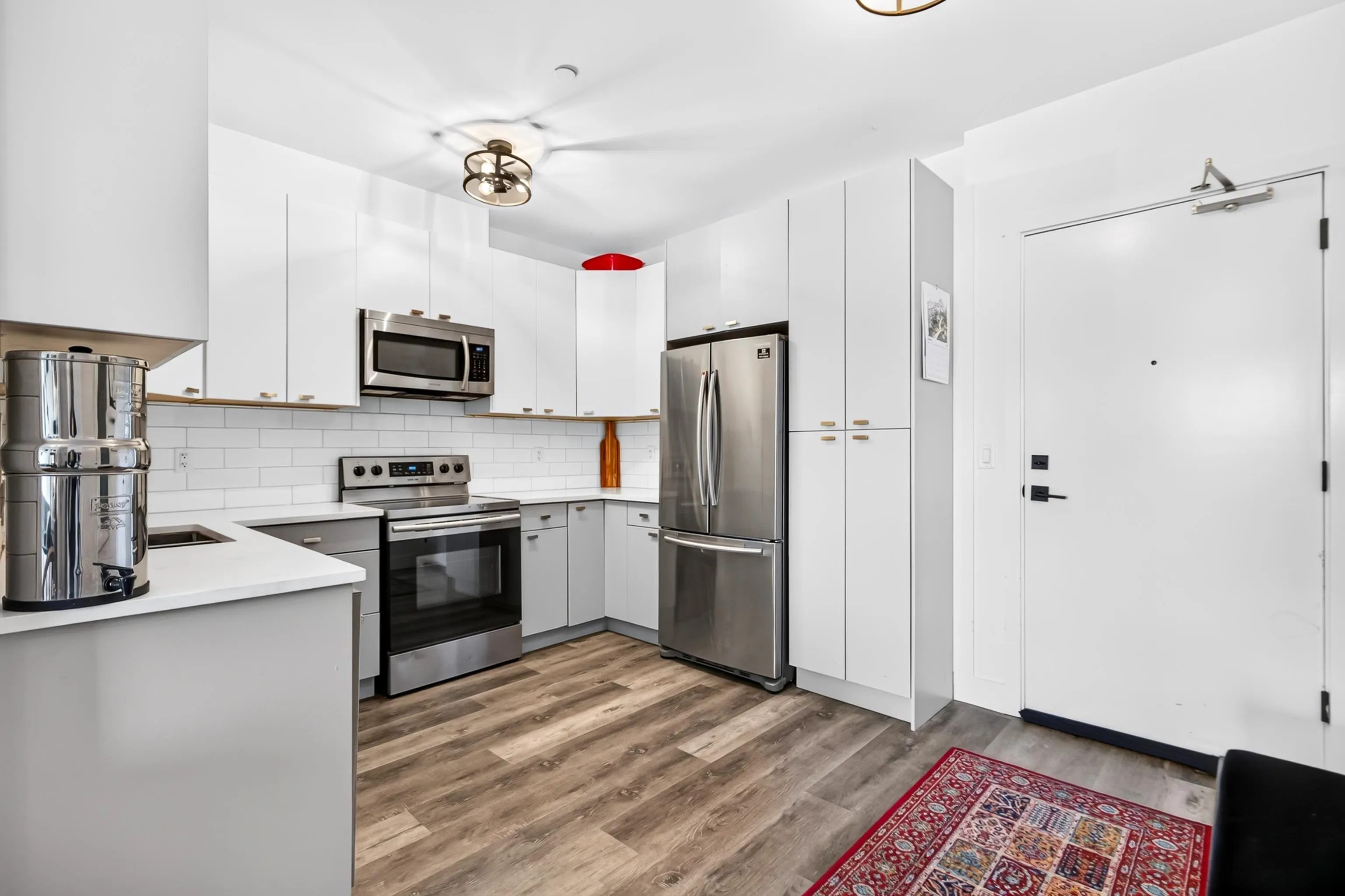 12320 222 Street #318