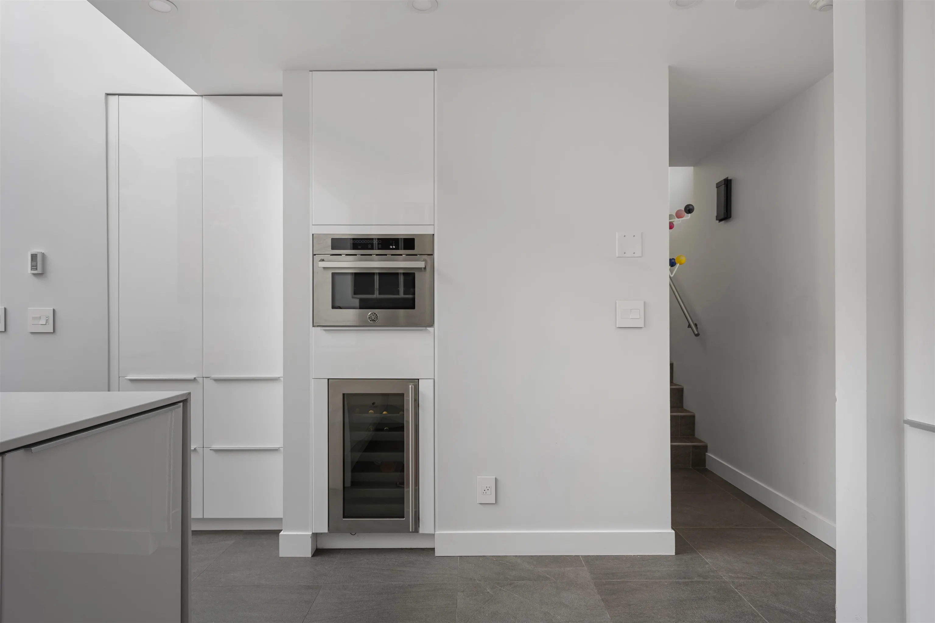 650 Moberly Road #302