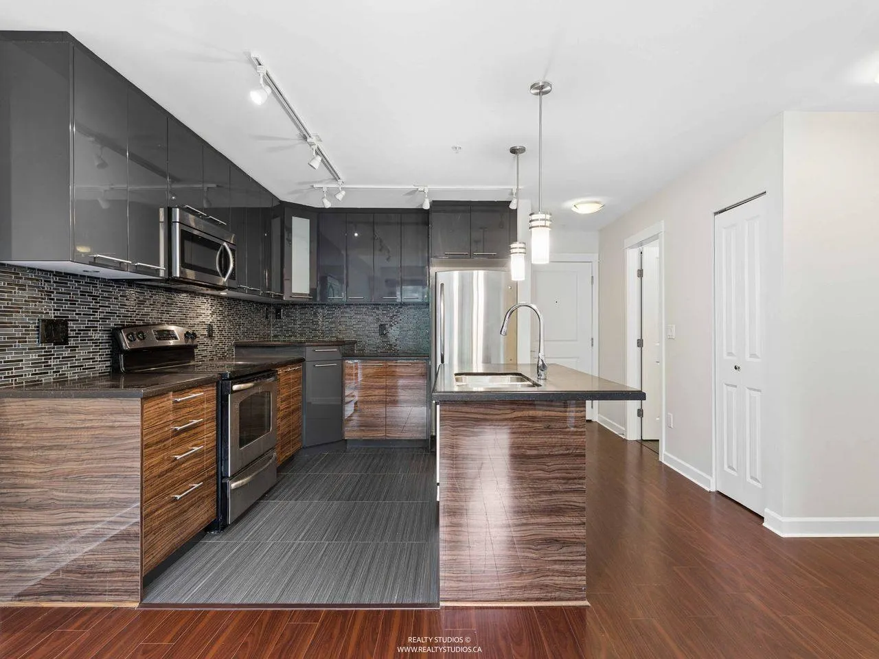 12039 64 Avenue #223