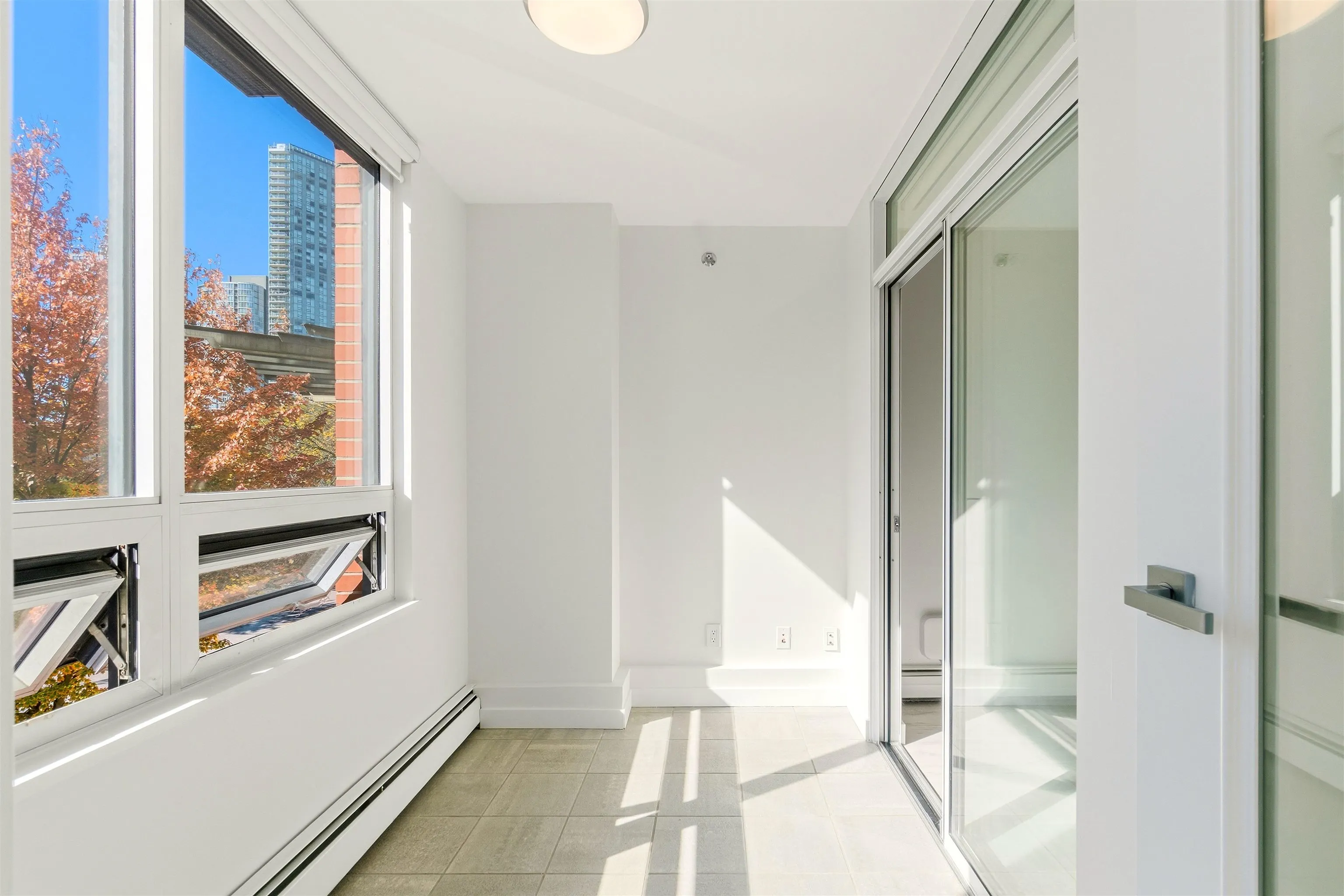 199 Drake Street #2A