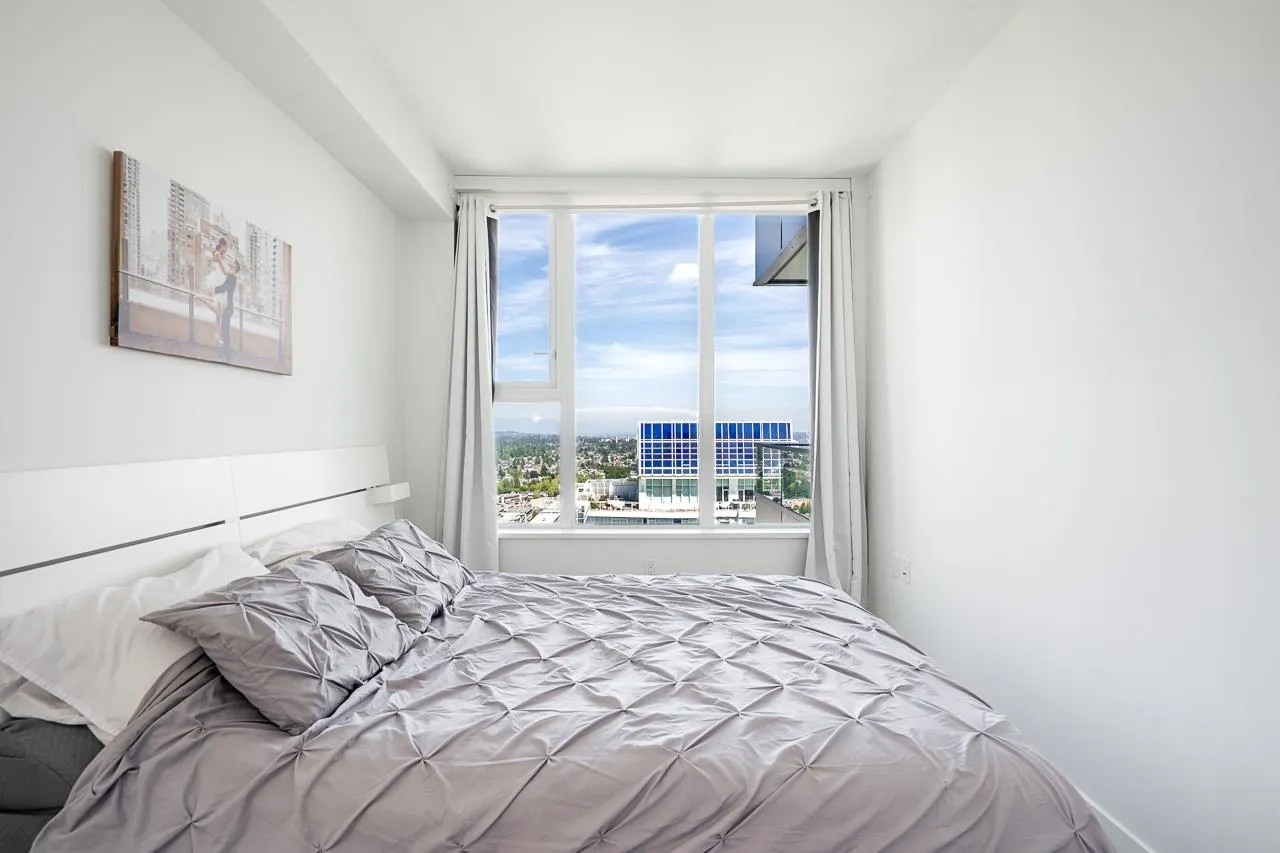 6699 Dunblane Avenue #2905