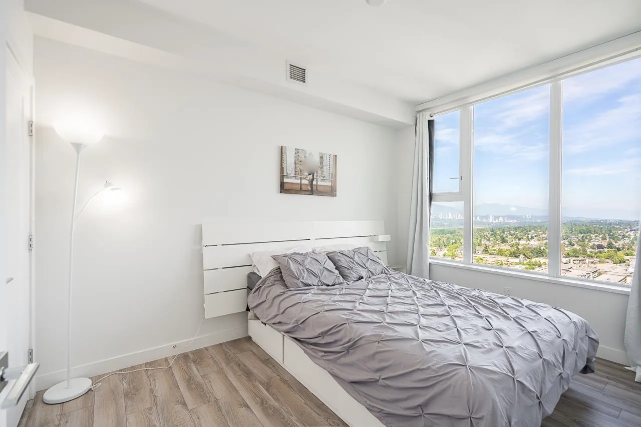 6699 Dunblane Avenue #2905
