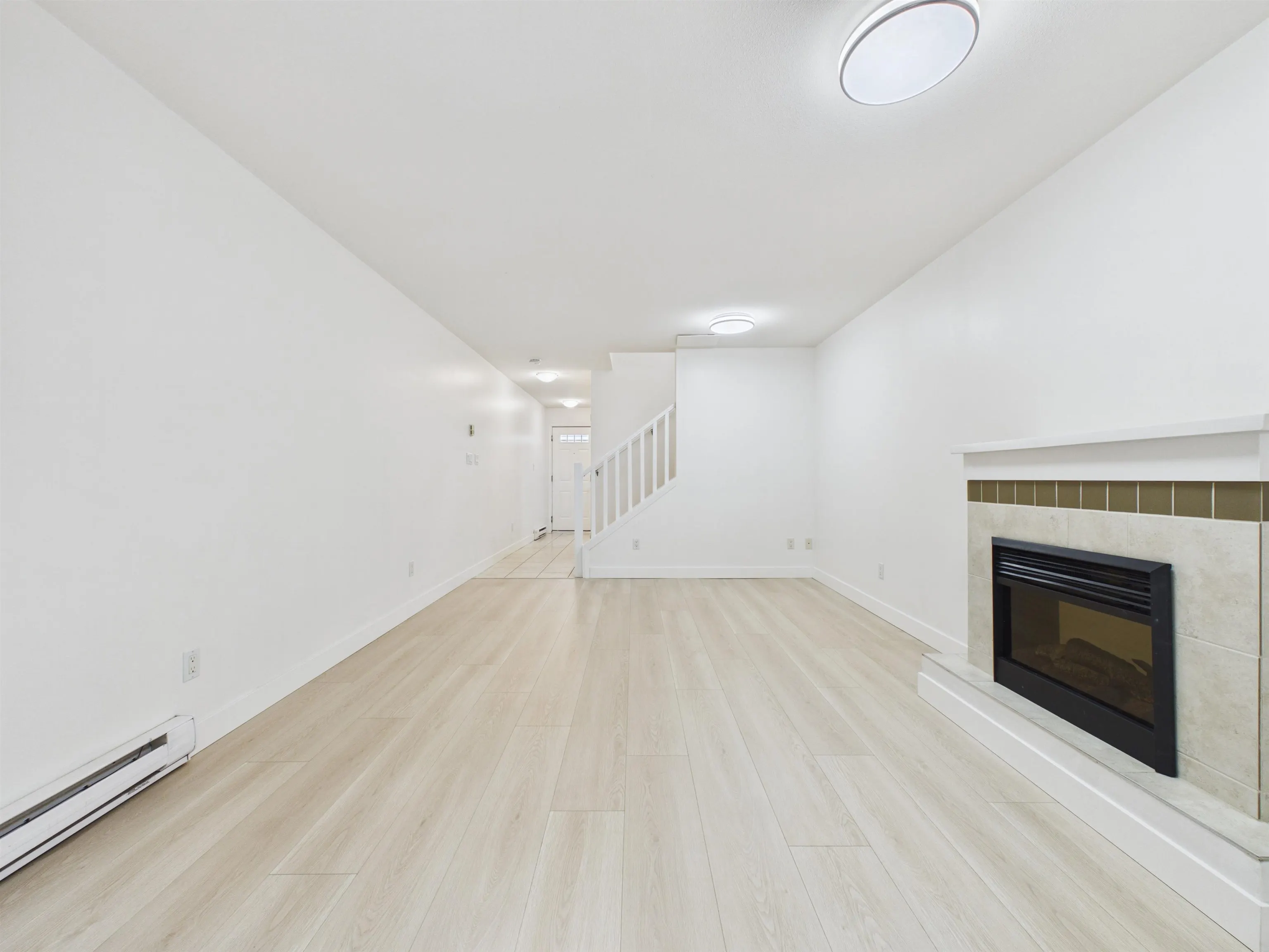 5525 Halley Avenue #7