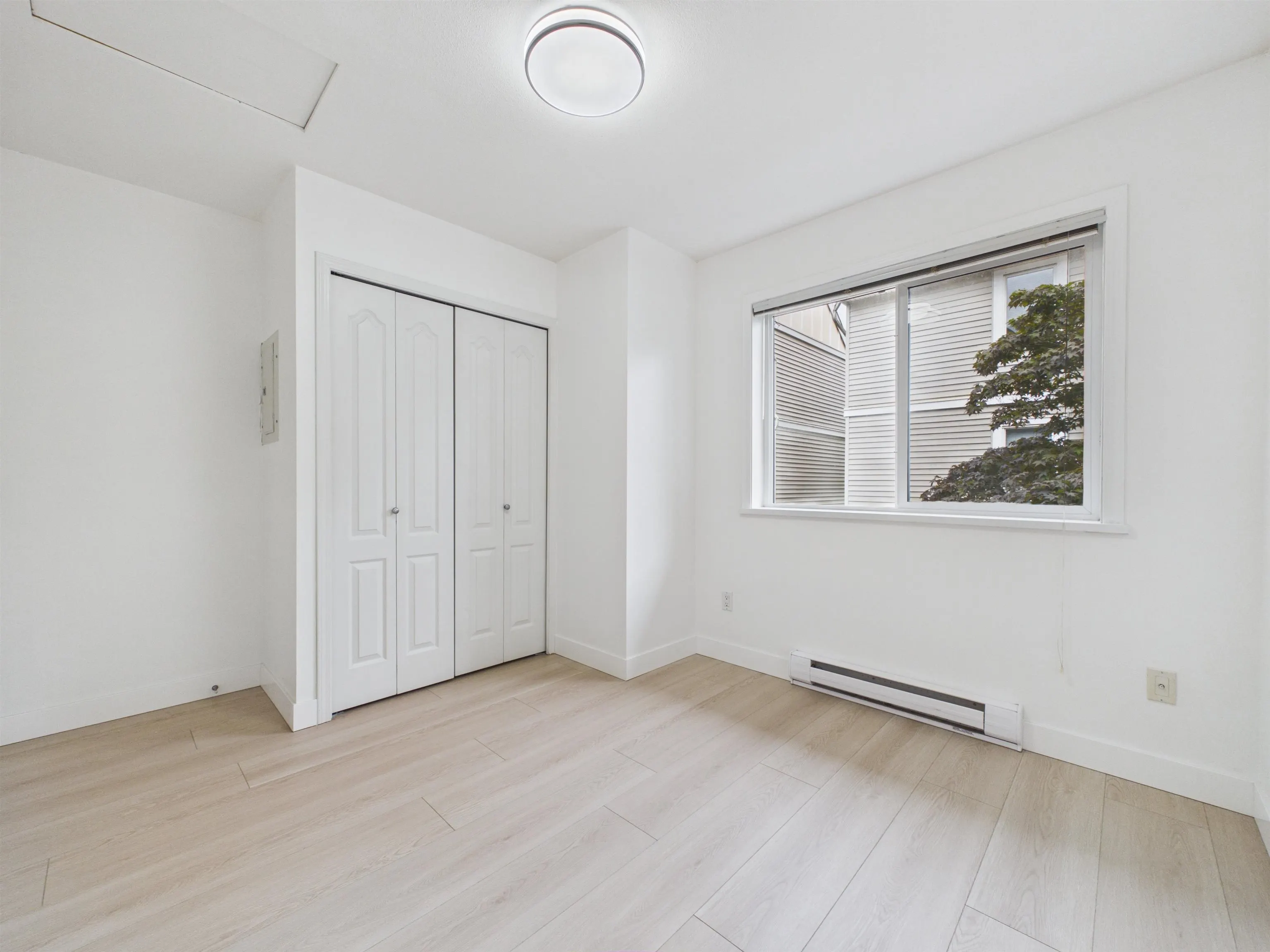 5525 Halley Avenue #7