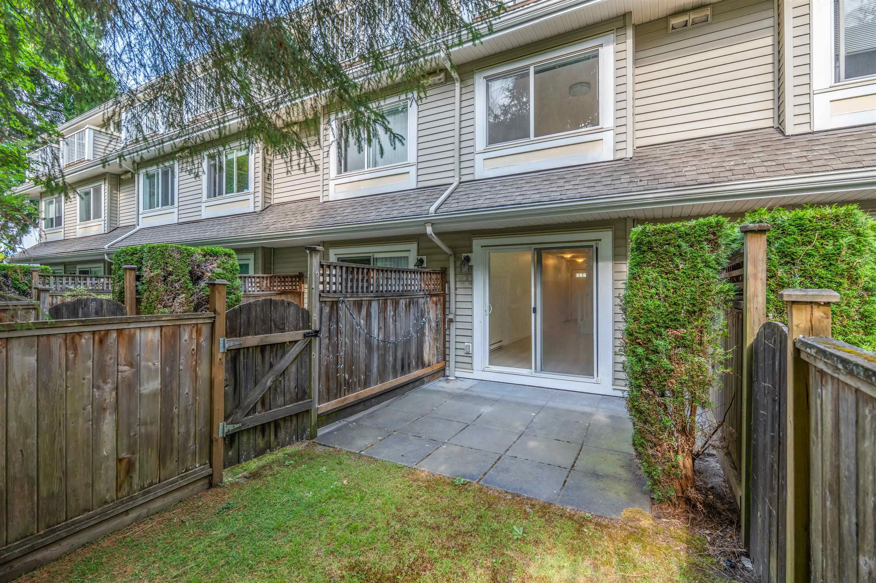 5525 Halley Avenue #7