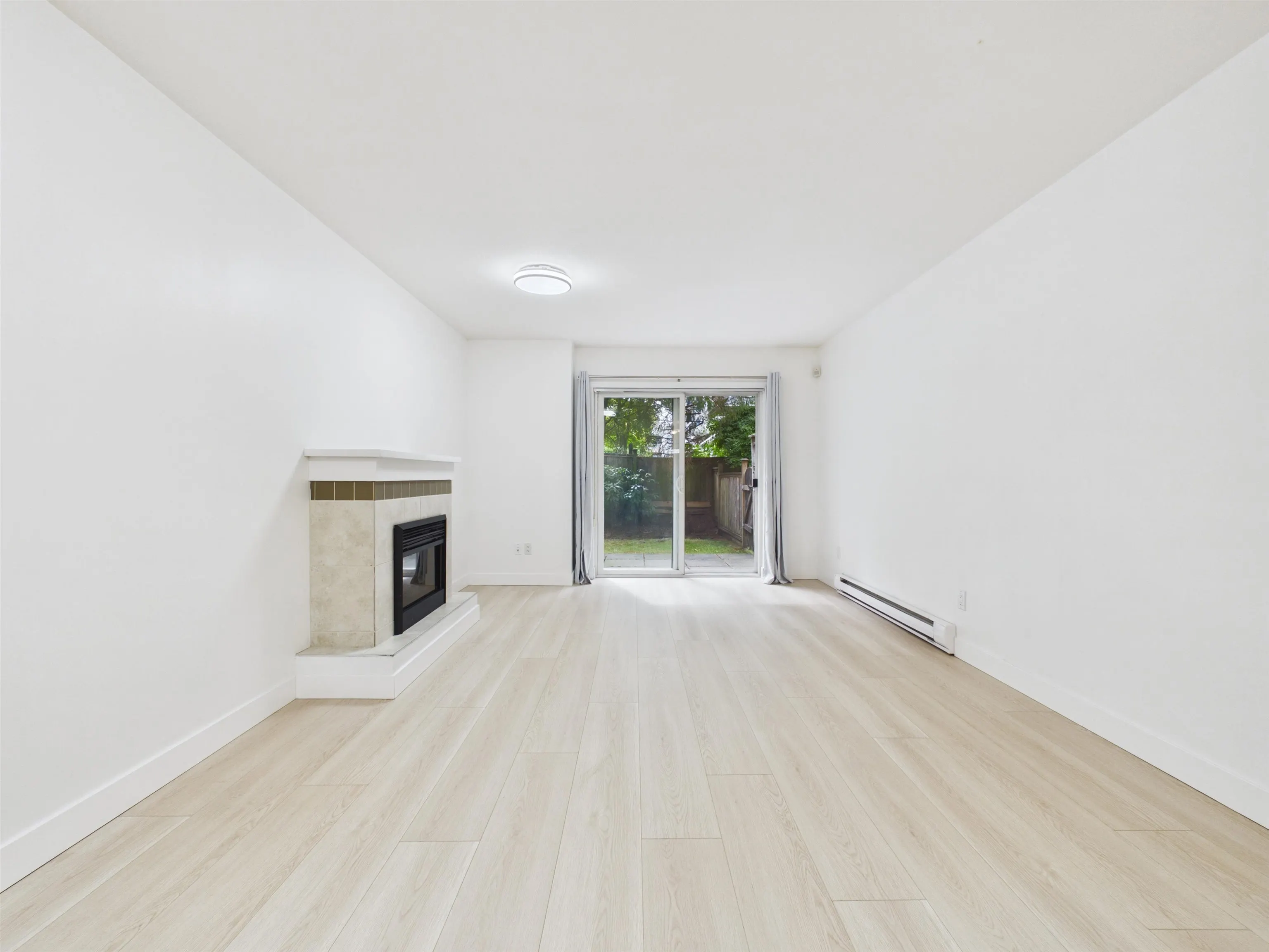 5525 Halley Avenue #7