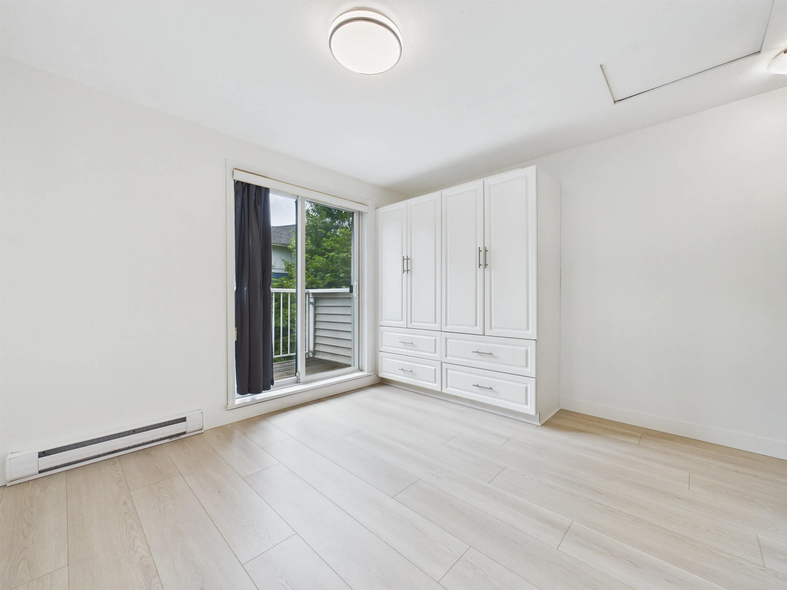 5525 Halley Avenue #7