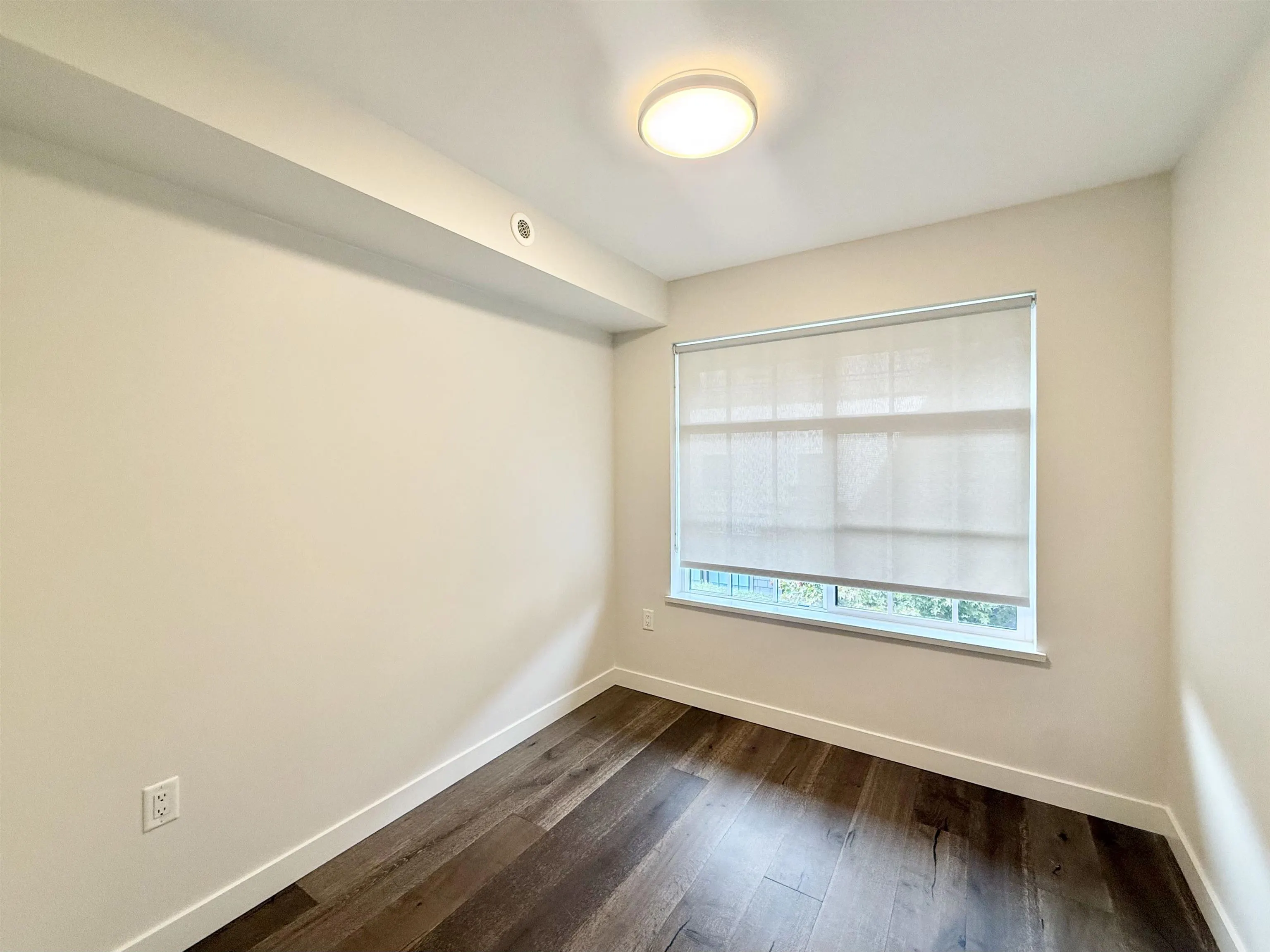 Oak Street #7923