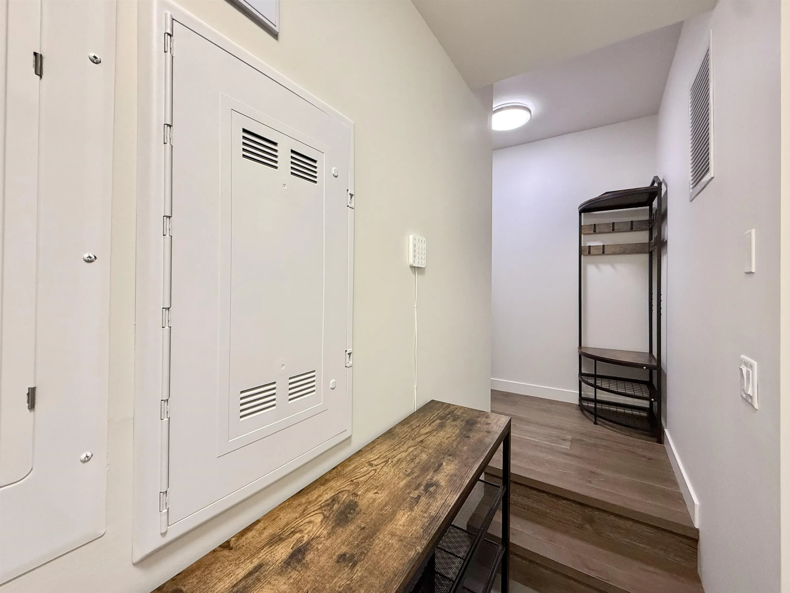 Oak Street #7923