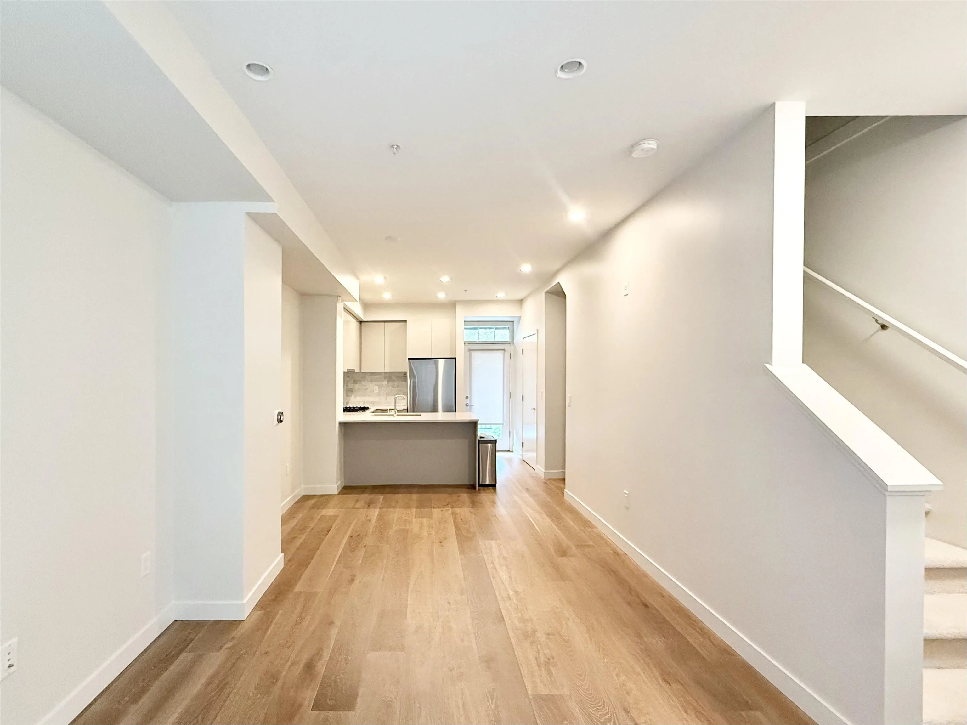 Oak Street #7923