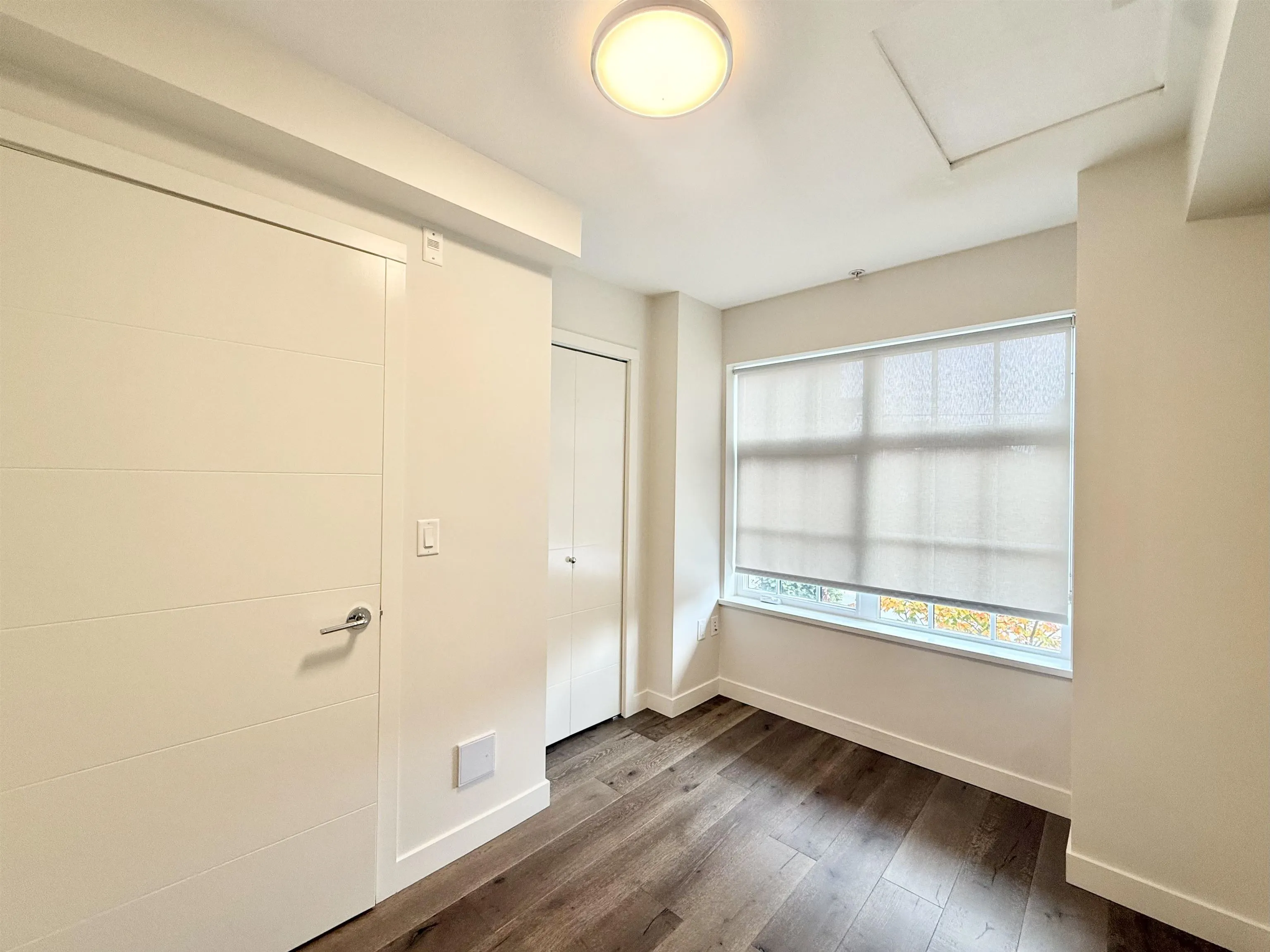 Oak Street #7923