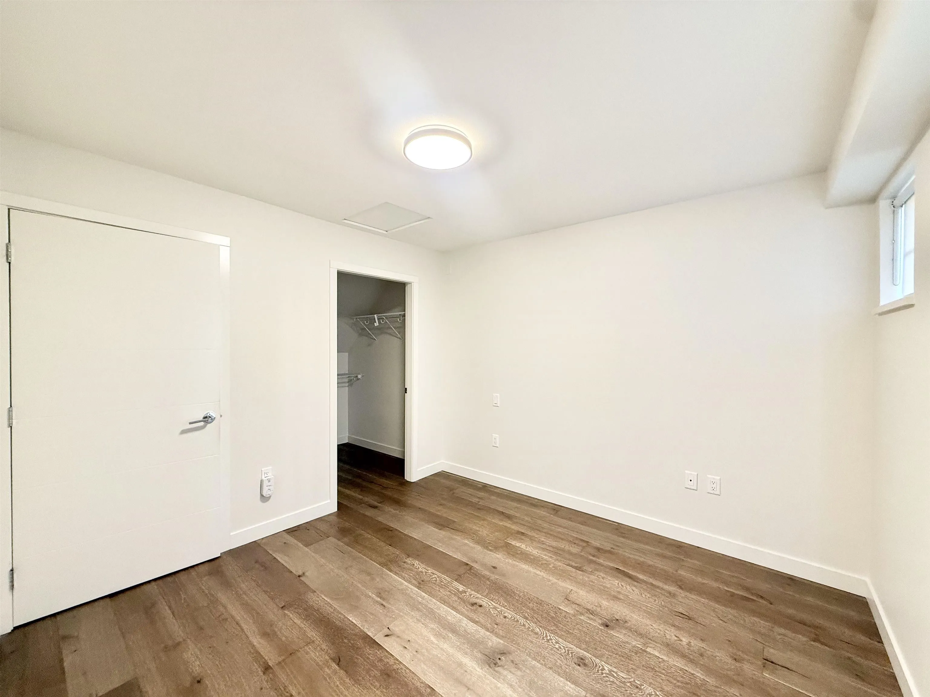 Oak Street #7923