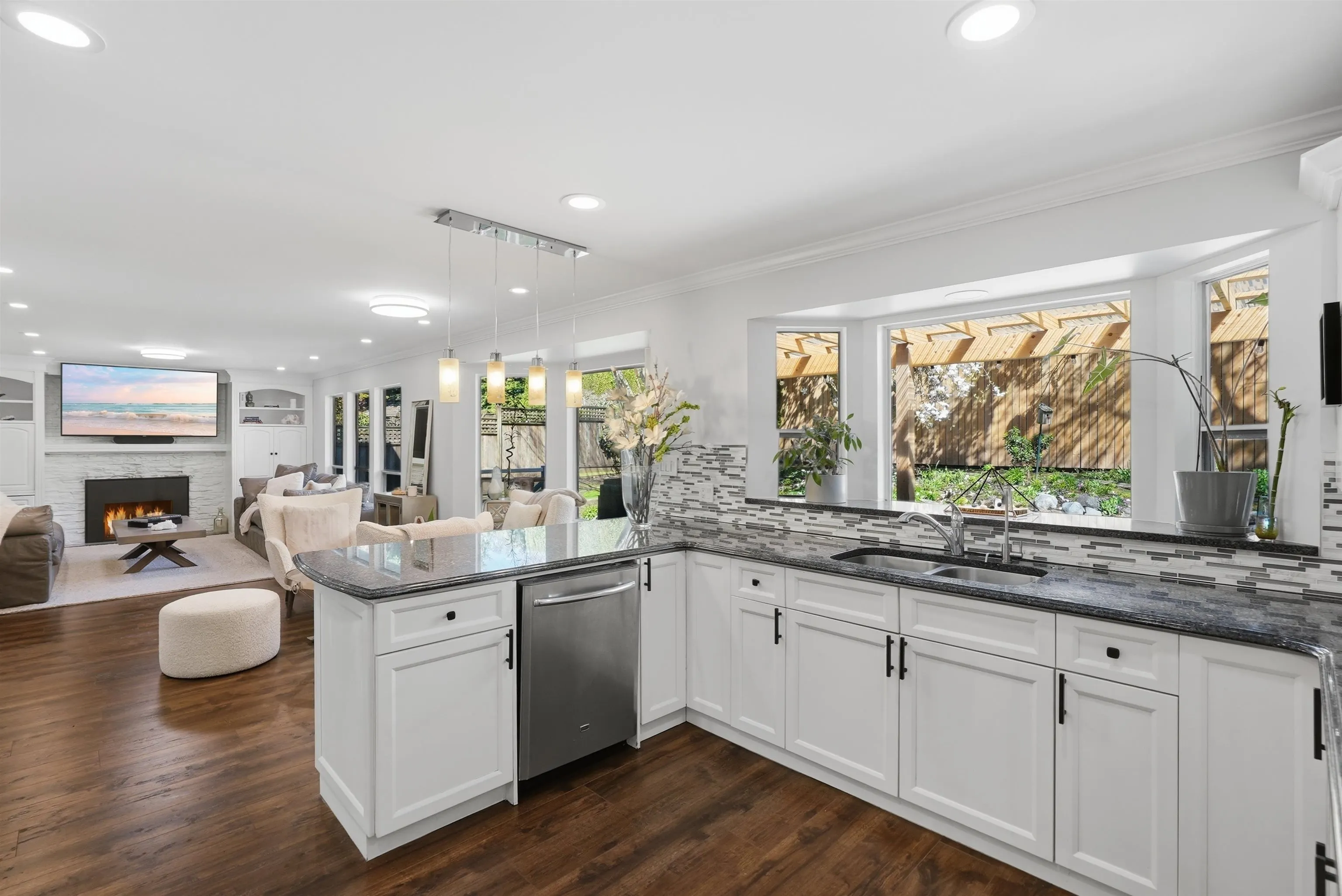 1834 Ocean Park Road