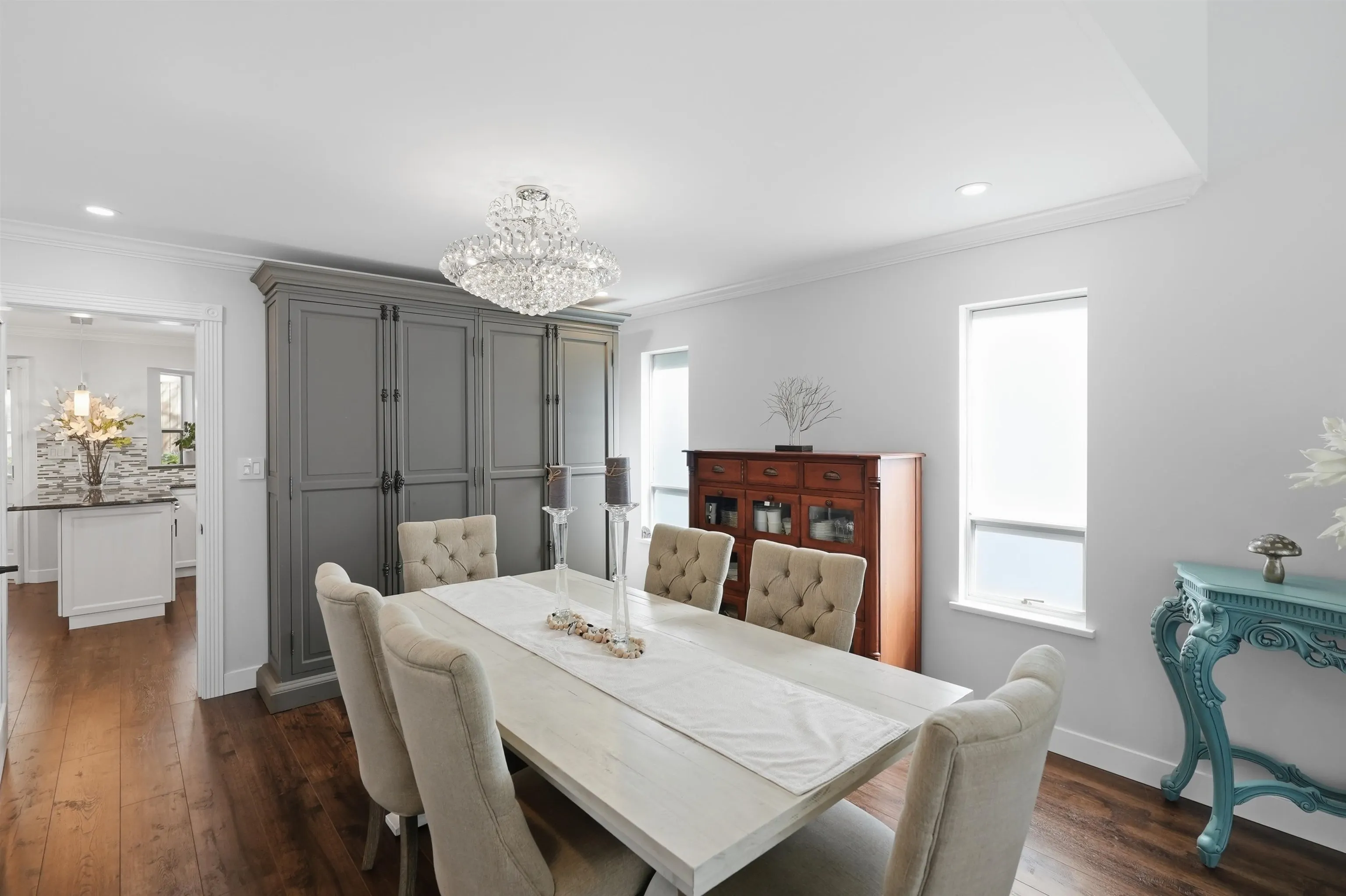1834 Ocean Park Road