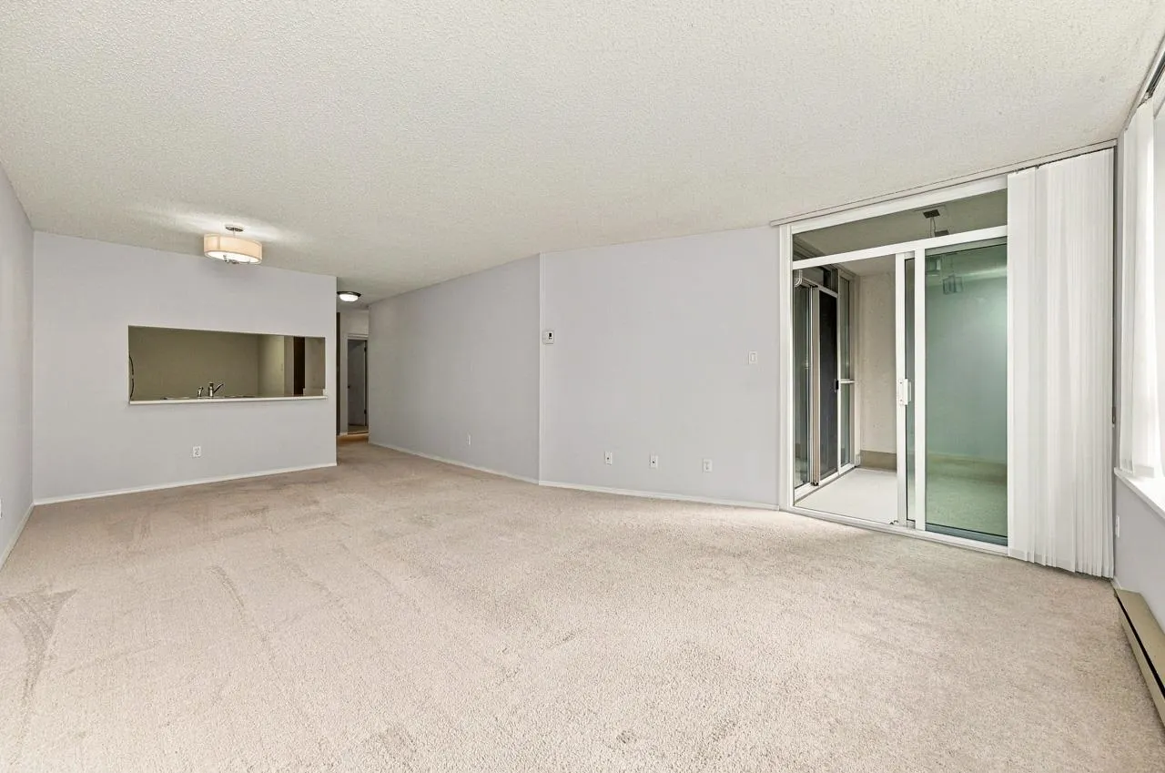 6055 Nelson Avenue #501