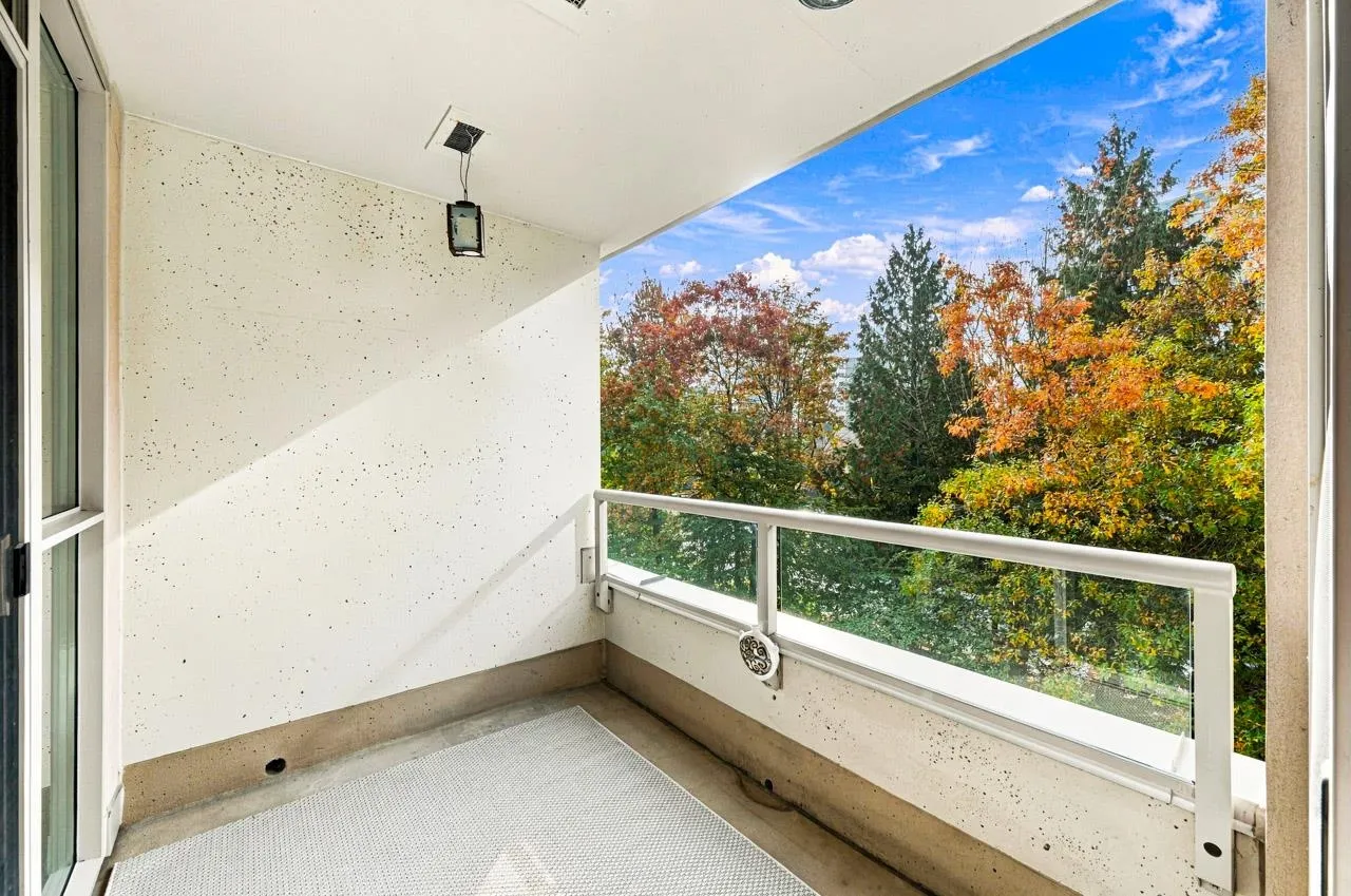 6055 Nelson Avenue #501