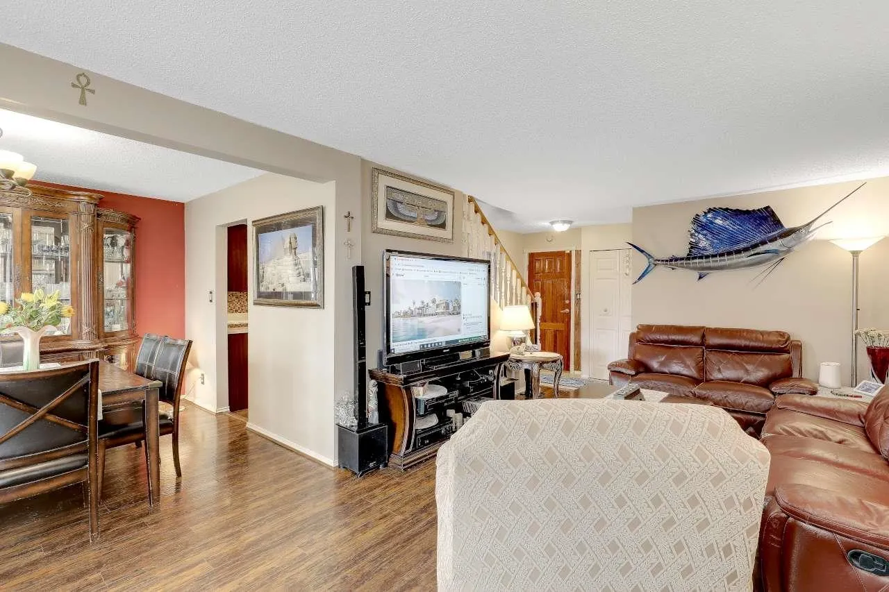 8555 King George Boulevard #43