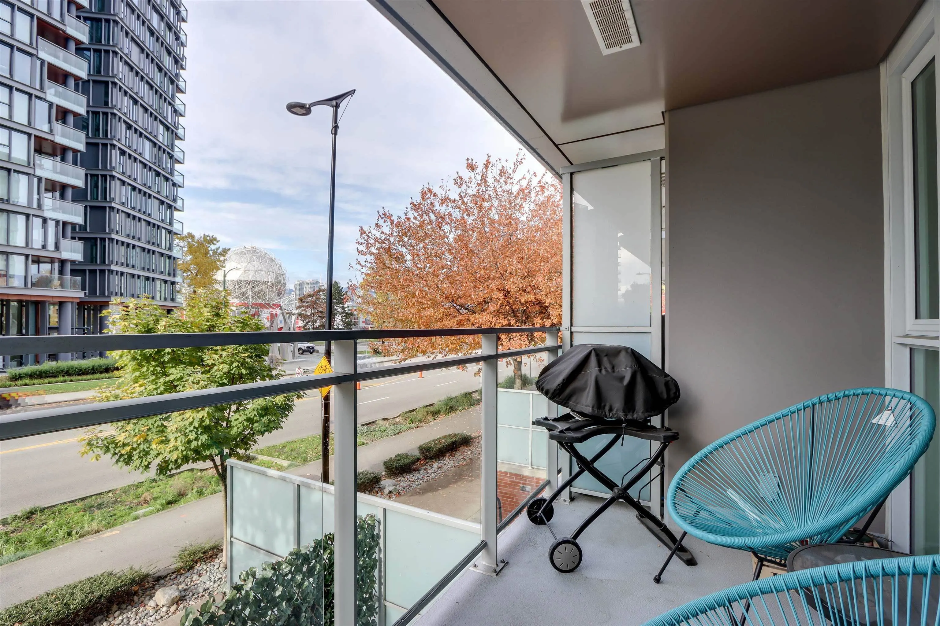 1618 Quebec Street #207