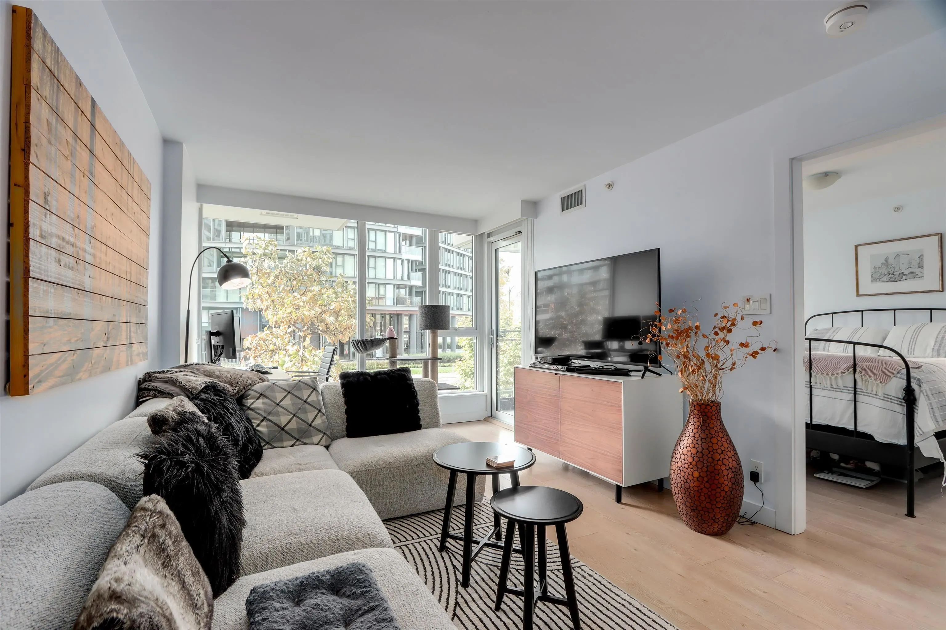 1618 Quebec Street #207